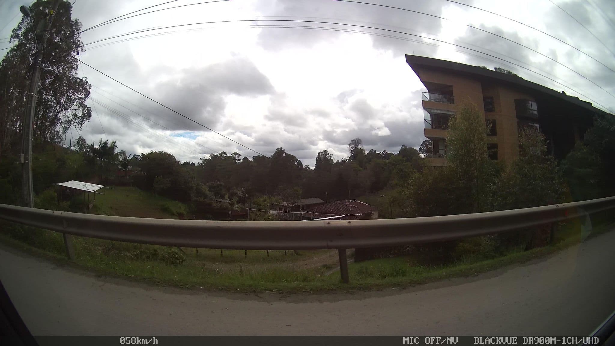 Street view near Living Room Hotel Ríoverde - Apartahotel, Rionegro — © kaart_4 (CC BY-SA · Mapillary)