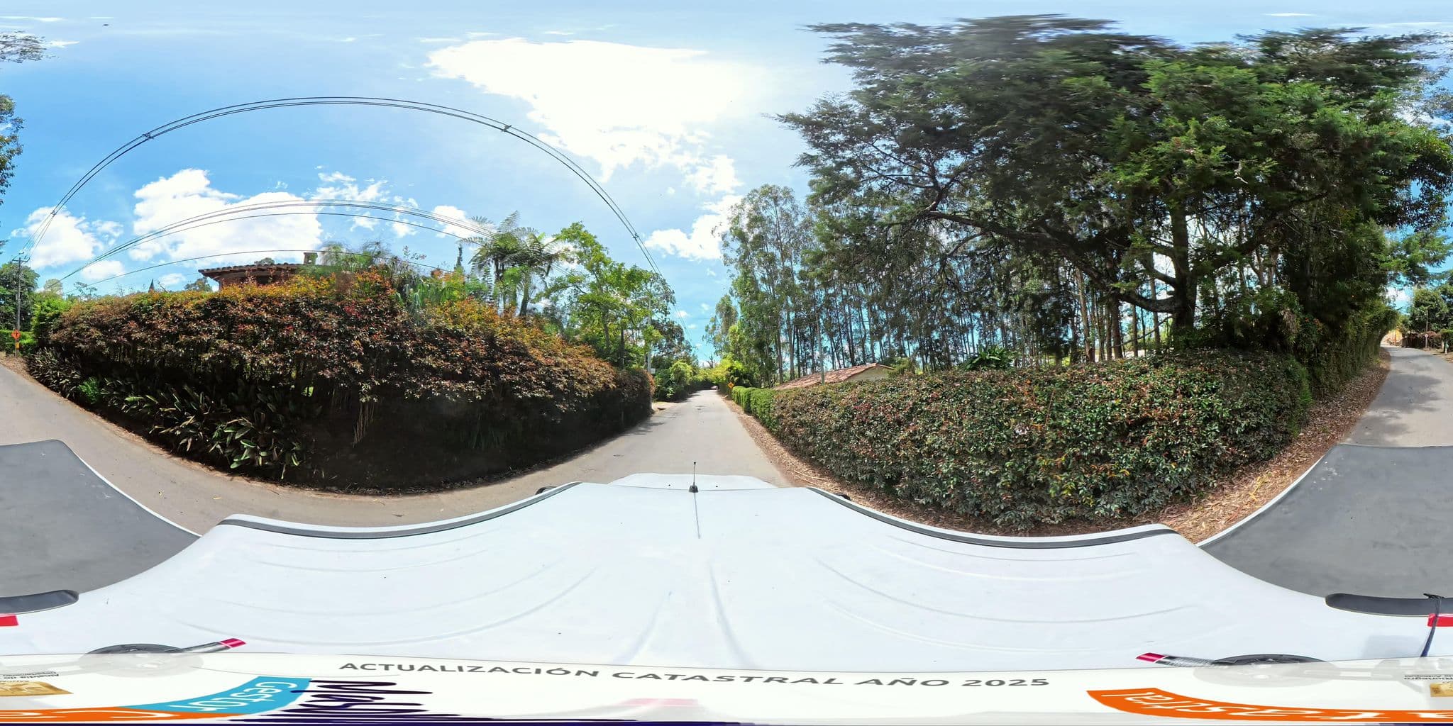 Street view near Finca Hotel La Martina Campestre, Rionegro — © CMPCONSULTORIA (CC BY-SA · Mapillary)