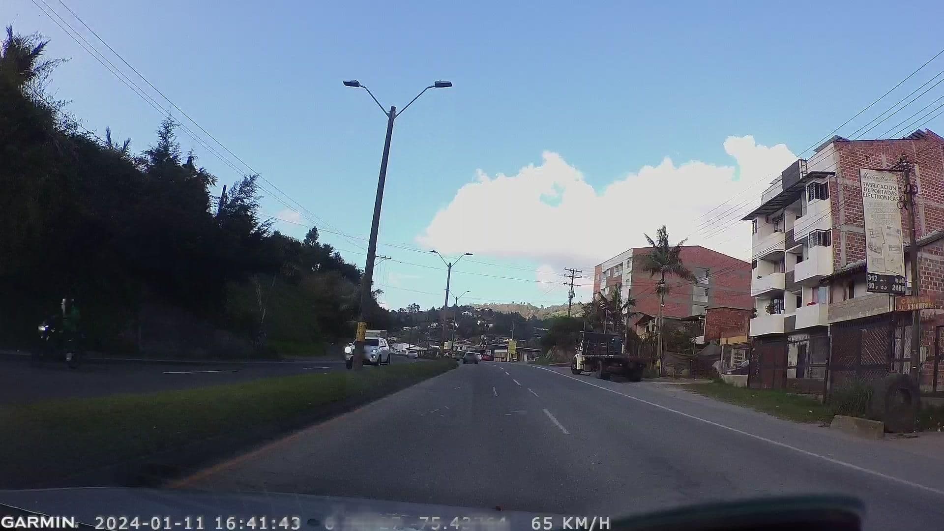 Street view near Hotel Danisa, Guarne — © ljtoro (CC BY-SA · Mapillary)
