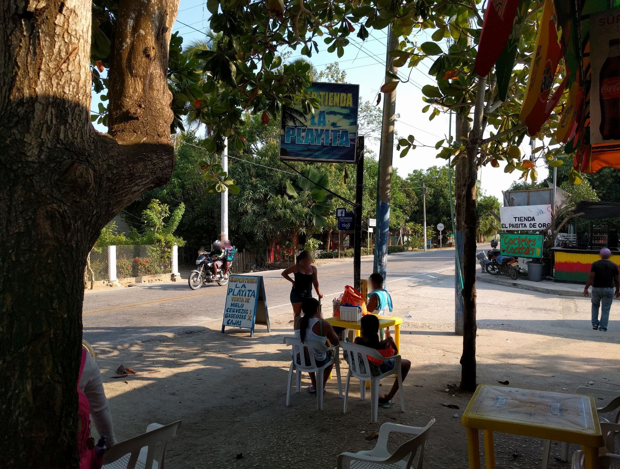 Street view near Hotel Casa Ventura, Santiago de Tolú — © janvanbekkum (CC BY-SA · Mapillary)