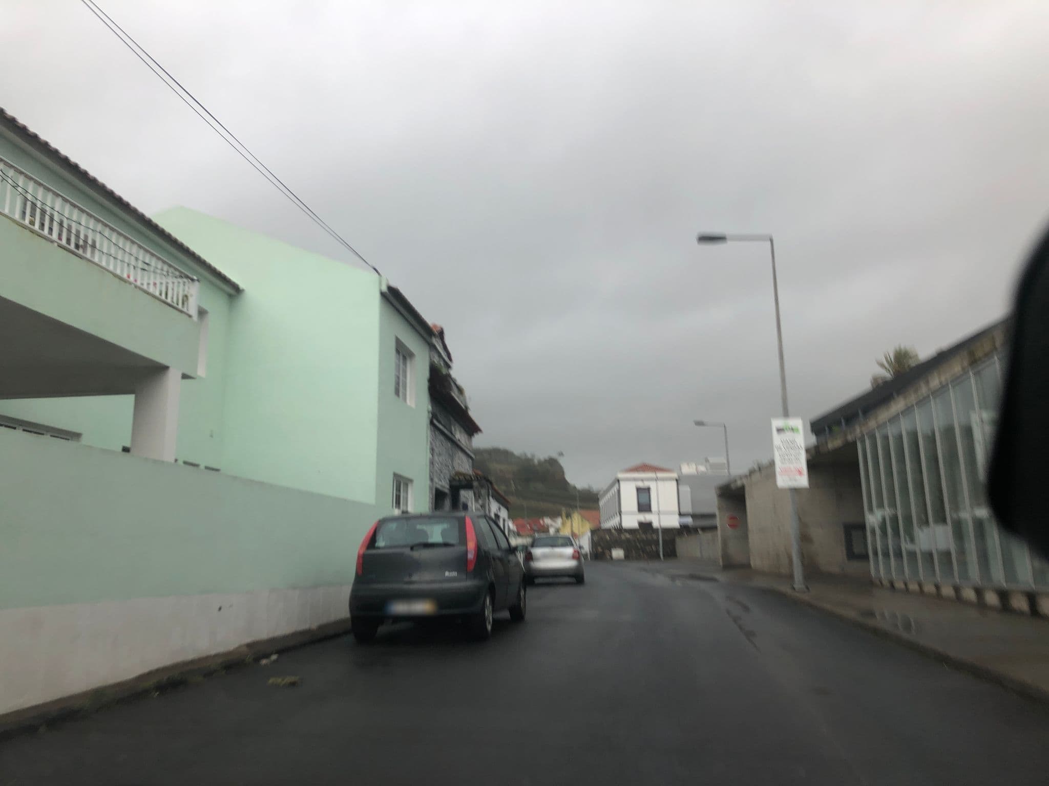 Street view near Deluxe Populo Beach Apartments, Rosto de Cão — © sailingside (CC BY-SA · Mapillary)