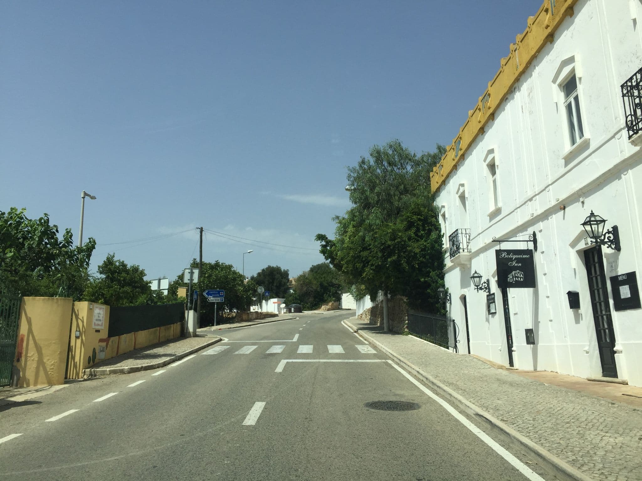 Street view near Boliqueime Inn, Boliqueime — © ptmap (CC BY-SA · Mapillary)