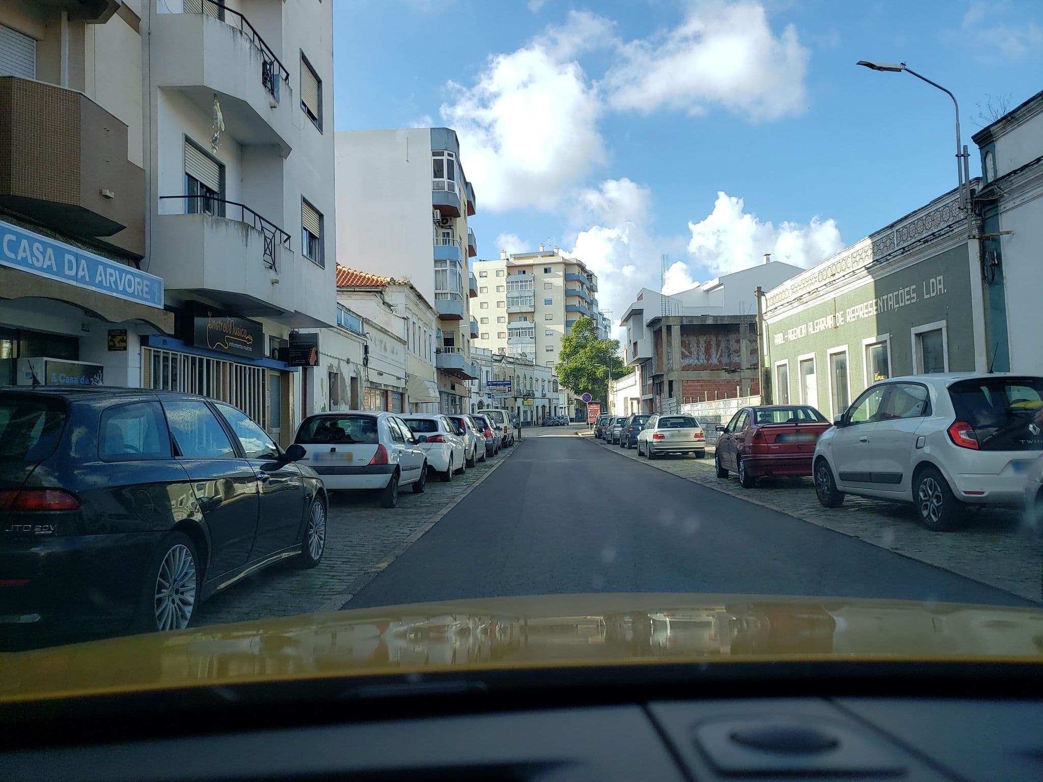 Street view near Climafrio, Portimão — © mapfool (CC BY-SA · Mapillary)
