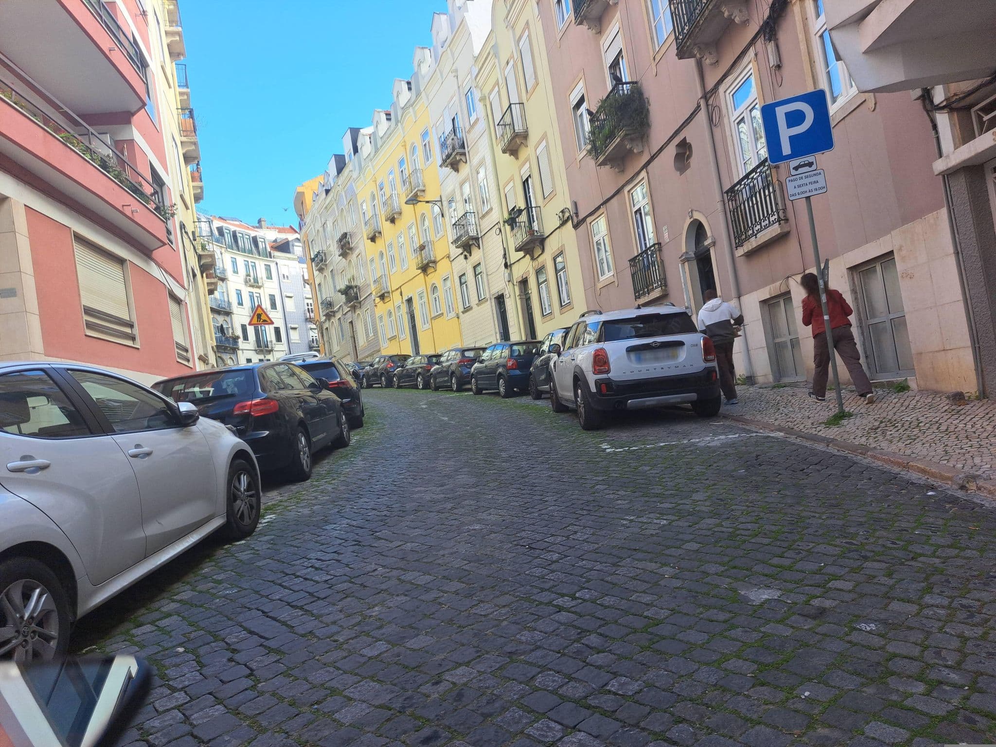 Street view near Quinta do Belo-ver, Anjos — © beer119 (CC BY-SA · Mapillary)
