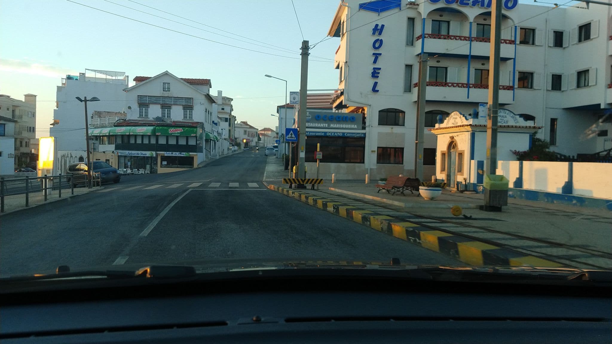 Street view near Hotel Oceano, Colares — © asimonelli (CC BY-SA · Mapillary)