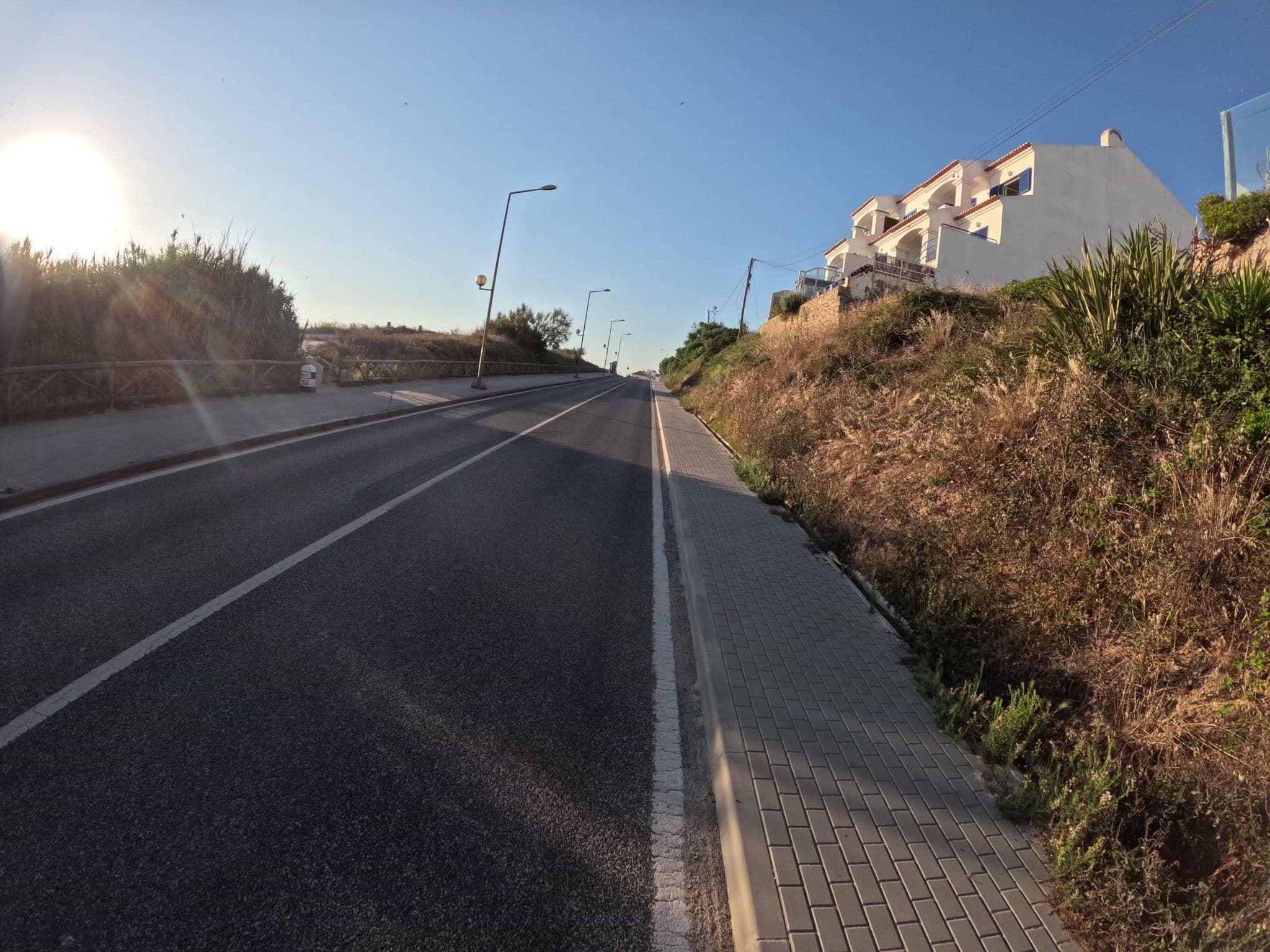 Street view near The Wave, Ericeira — © claudiop (CC BY-SA · Mapillary)