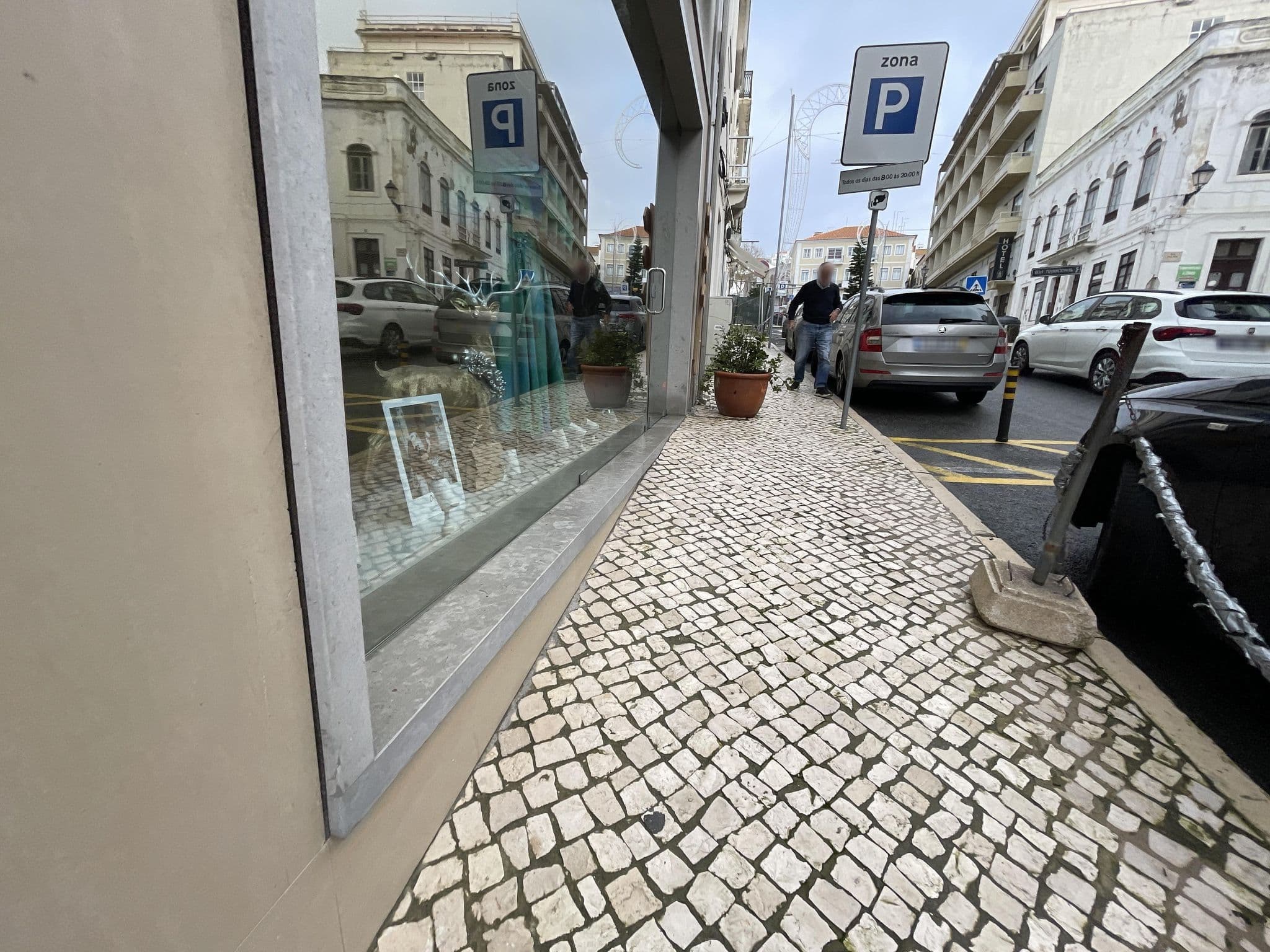 Street view near Pensão Central, Nazaré — © egorka (CC BY-SA · Mapillary)