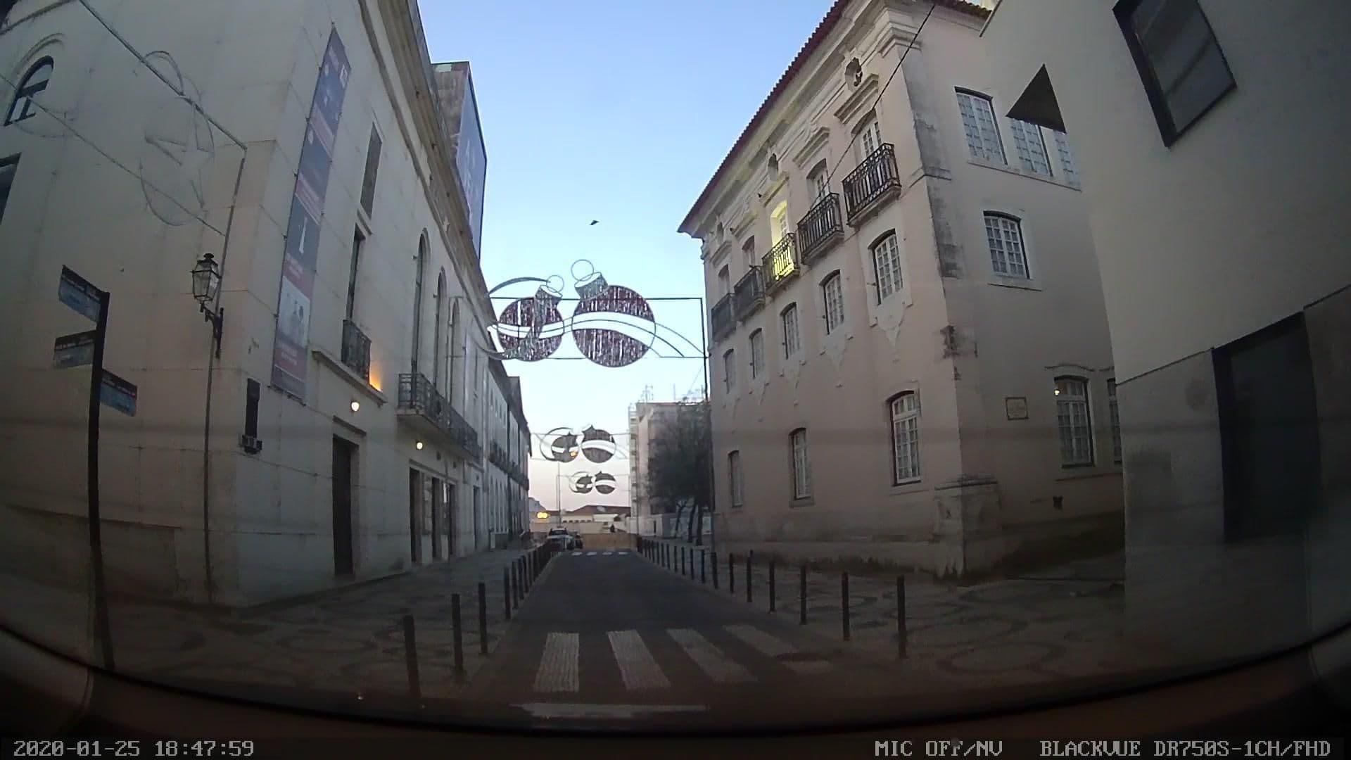 Street view near Aveiro Ria View in Theatre, Aveiro — © sanjorgepinho (CC BY-SA · Mapillary)