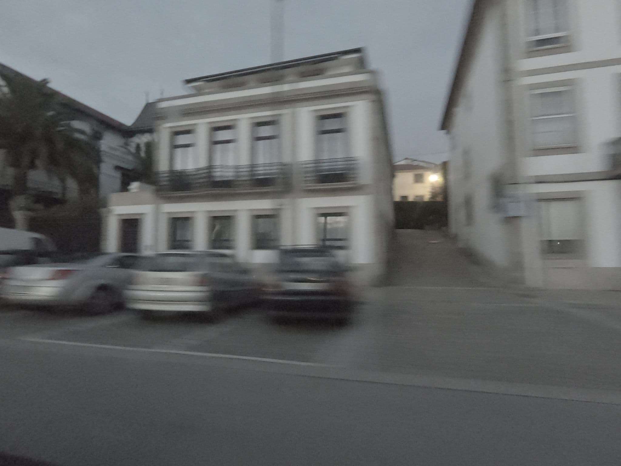 Street view near Casa da Belavista, Foz do Douro — © sanjorgepinho (CC BY-SA · Mapillary)