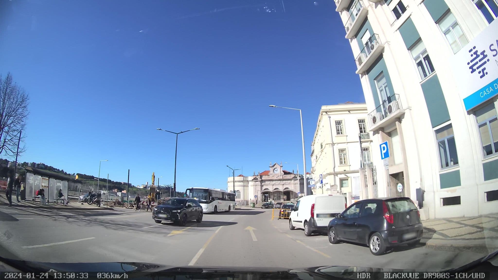 Street view near Residencial Internacional, Coimbra — © sanjorgepinho (CC BY-SA · Mapillary)