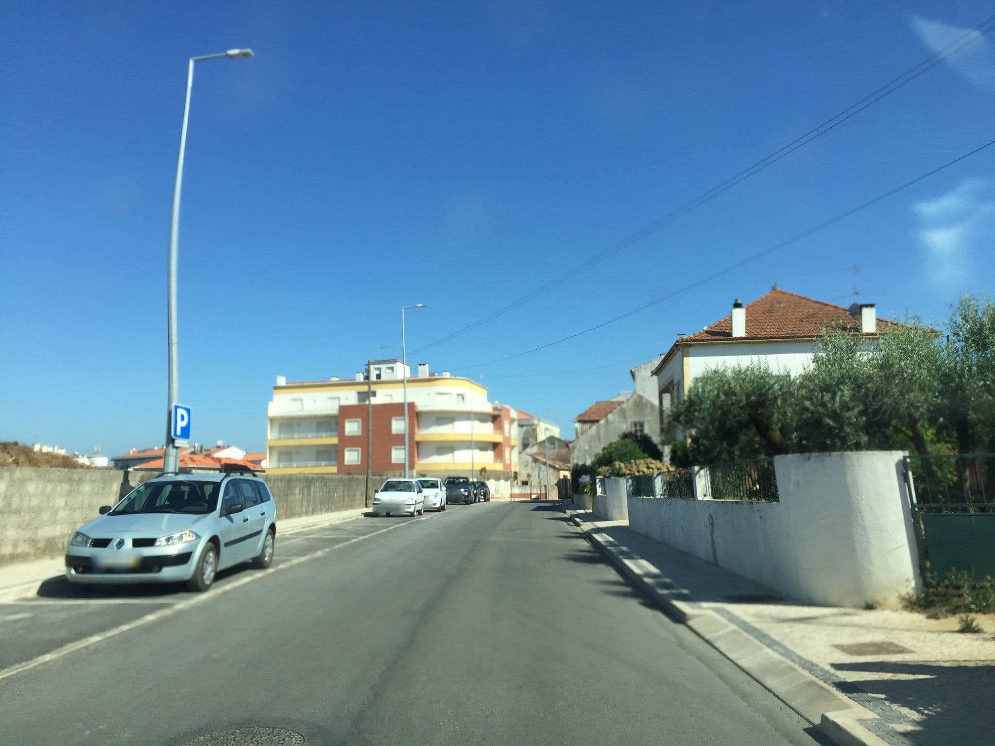 Street view near Pensão Flor do Zêzere, Vila de Rei — © ptmap (CC BY-SA · Mapillary)