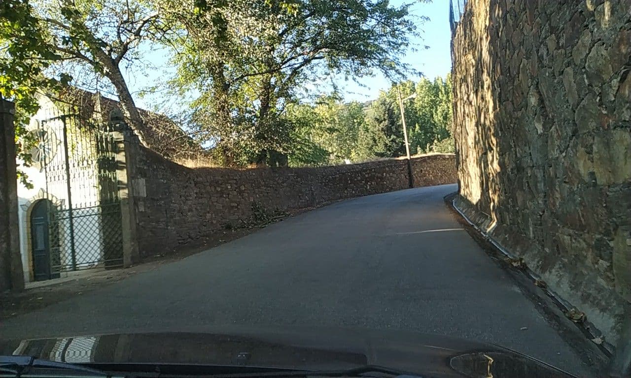 Street view near Casa das Torres de Oliveira, Godim — © sanjorgepinho (CC BY-SA · Mapillary)