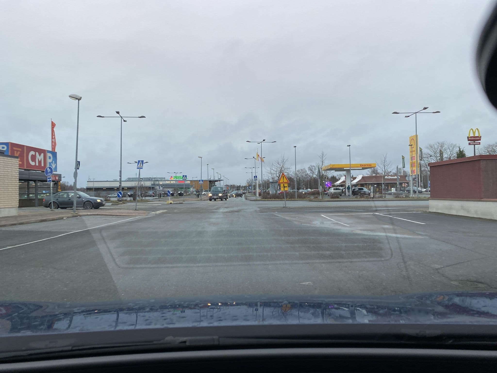 Street view near Iidan ja Tiian 🛌🎉, Rauma — © tniemine (CC BY-SA · Mapillary)