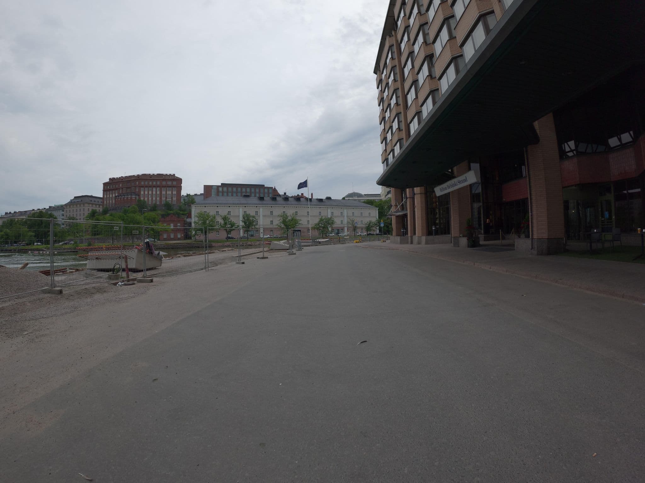 Street view near Hilton Helsinki Strand, Kruununhaka — © Barro (CC BY-SA · Mapillary)