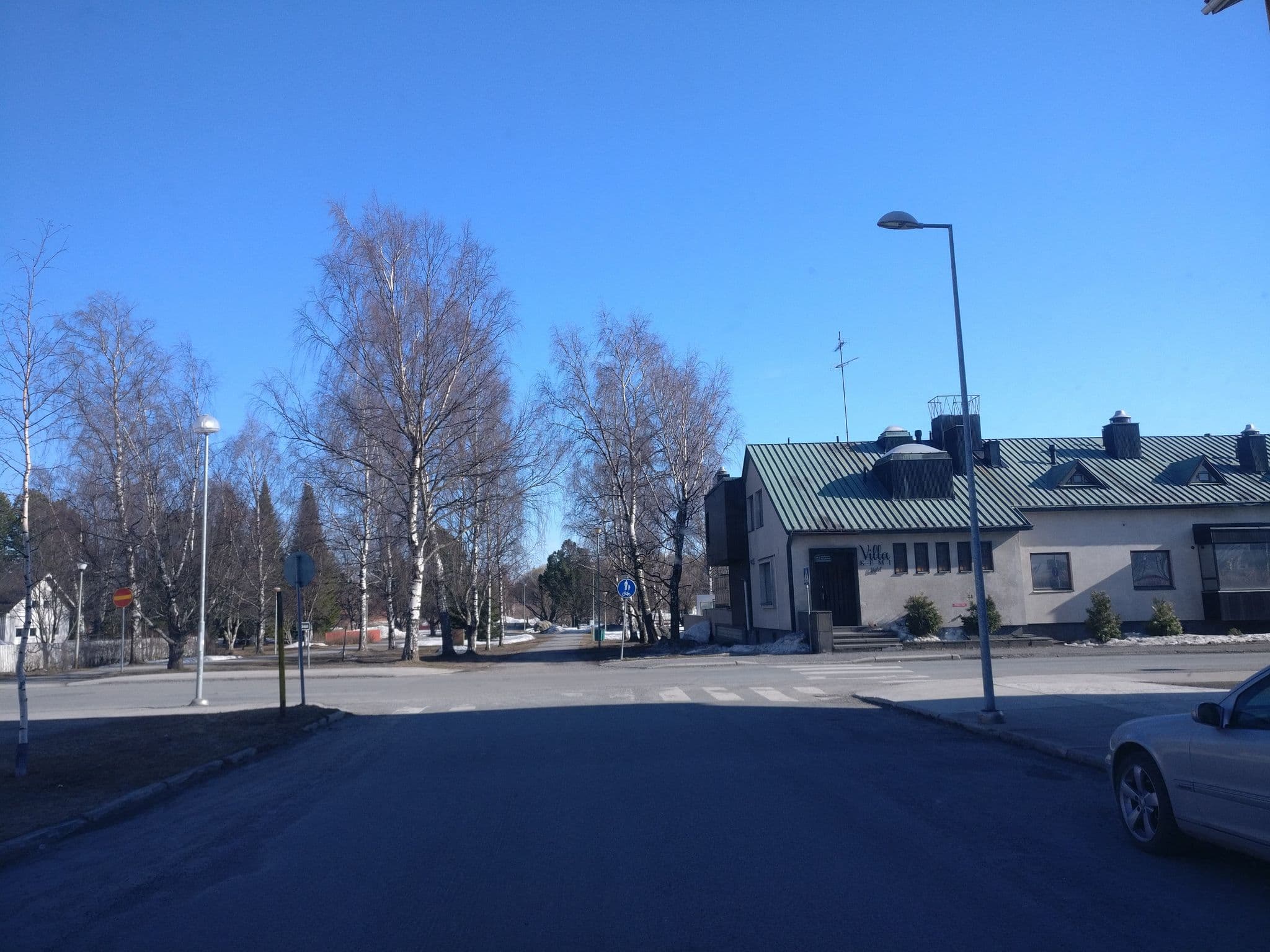 Street view near Hostel Villa Kemi, Kemi — © kelvinminn (CC BY-SA · Mapillary)