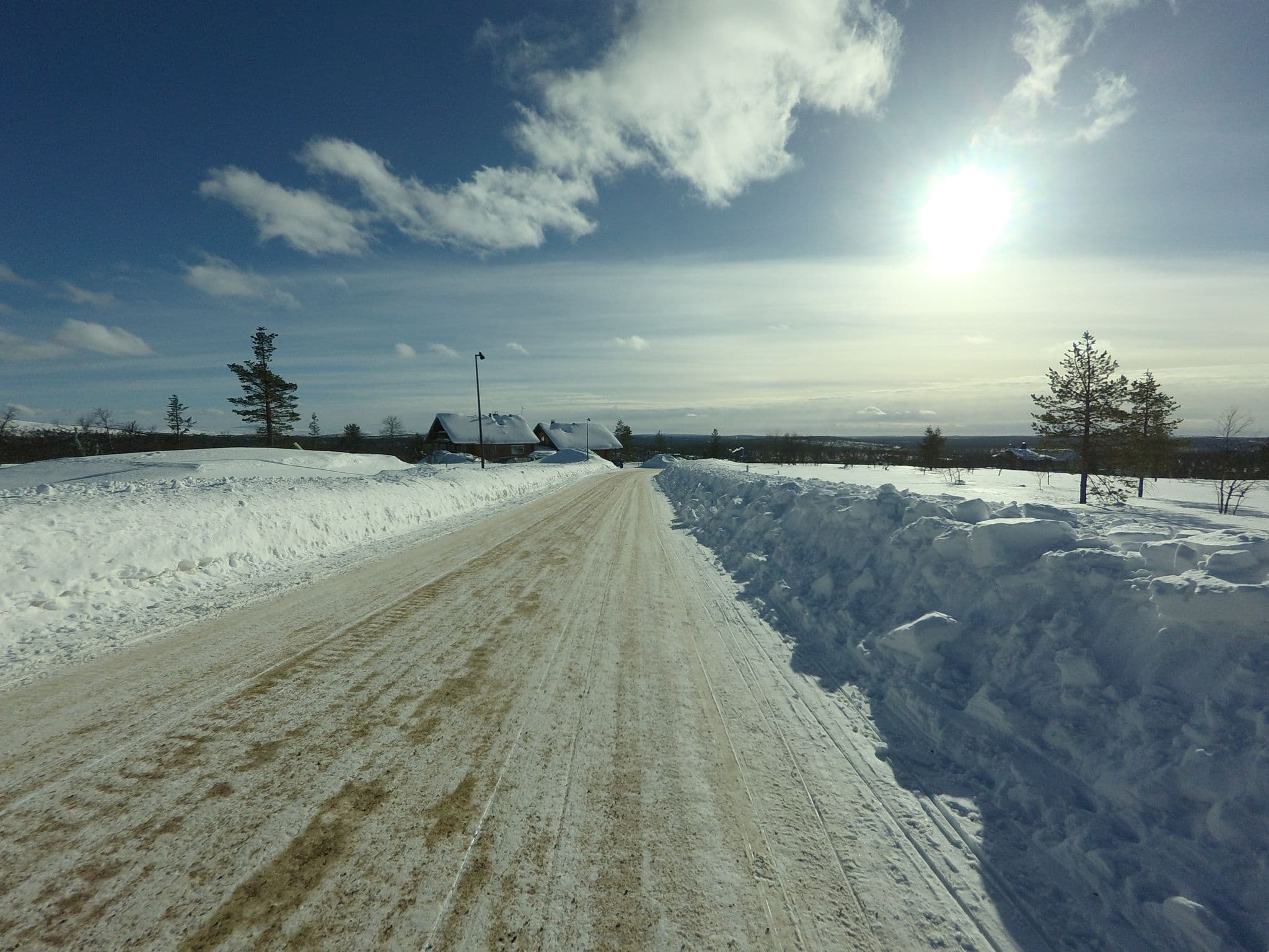 Street view near Villa Kaiku, Saariselkä, Ivalo — © posiki (CC BY-SA · Mapillary)