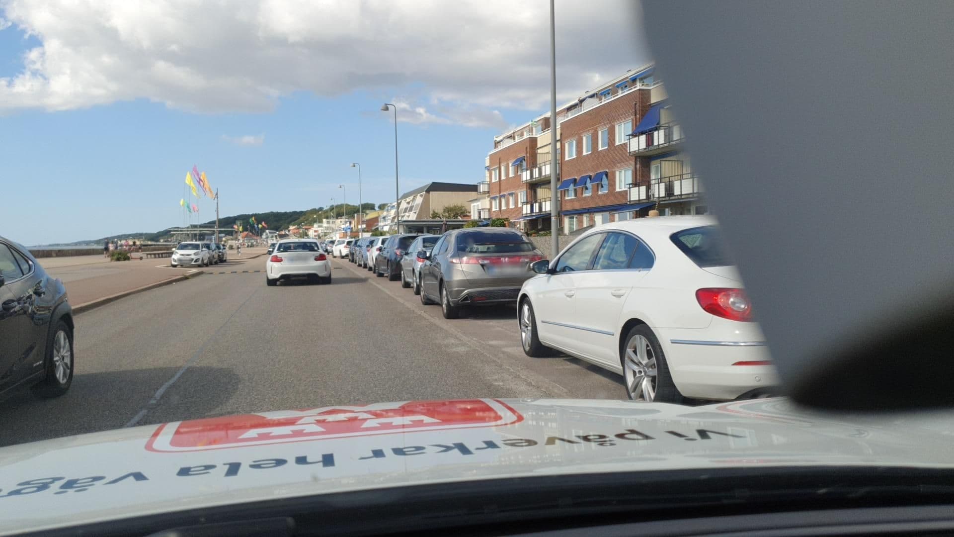 Street view near Badhytten, Helsingborg — © roadroid (CC BY-SA · Mapillary)