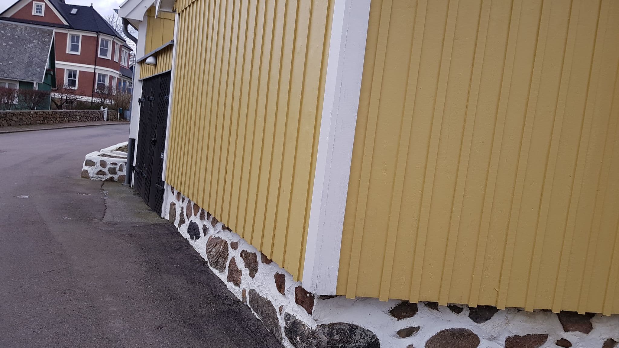 Street view near Hotel Provence, Höganäs — © eneerhut (CC BY-SA · Mapillary)