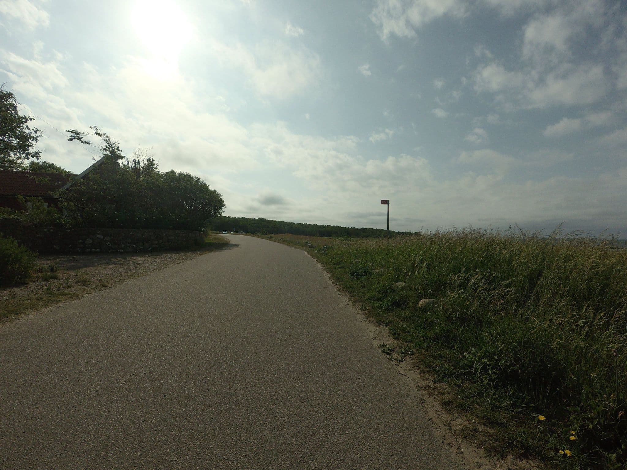 Street view near STF Vandrarhem Magnarps Strand, Vejbystrand — © larshelmin (CC BY-SA · Mapillary)