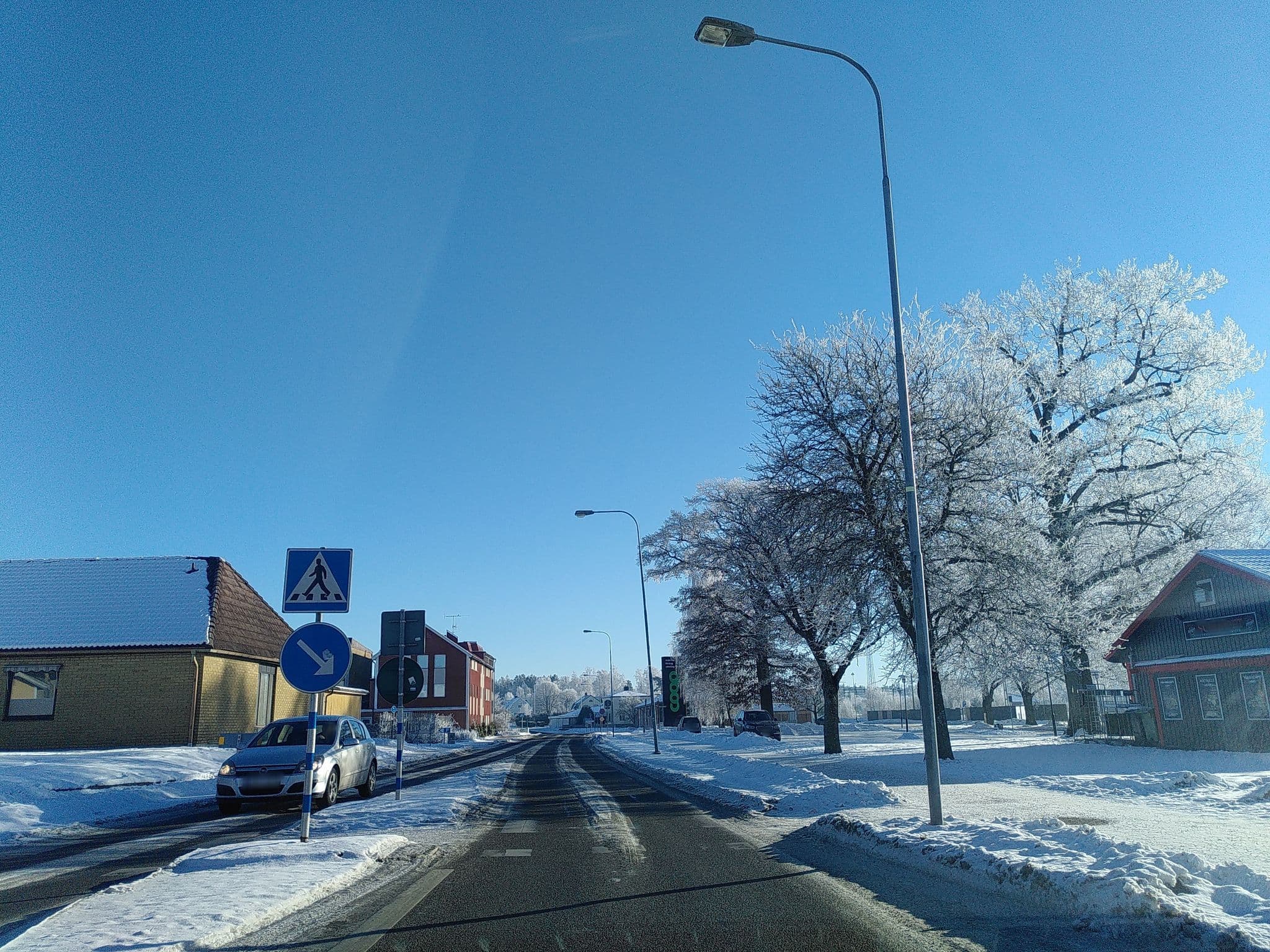 Street view near Gus, Vårgårda — © agatefilm (CC BY-SA · Mapillary)