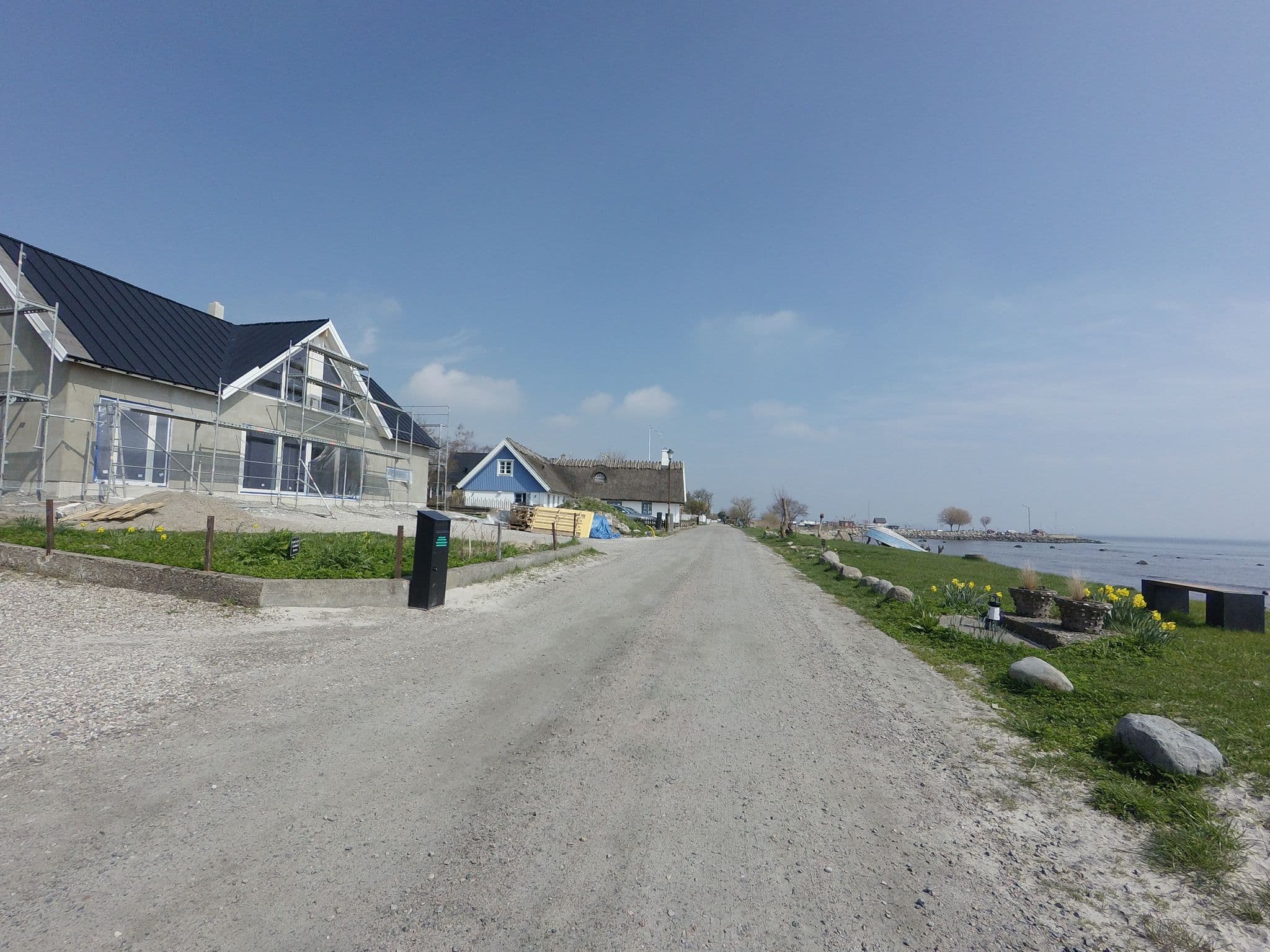 Street view near Strandhuset B&B, Skivarp — © larshelmin (CC BY-SA · Mapillary)