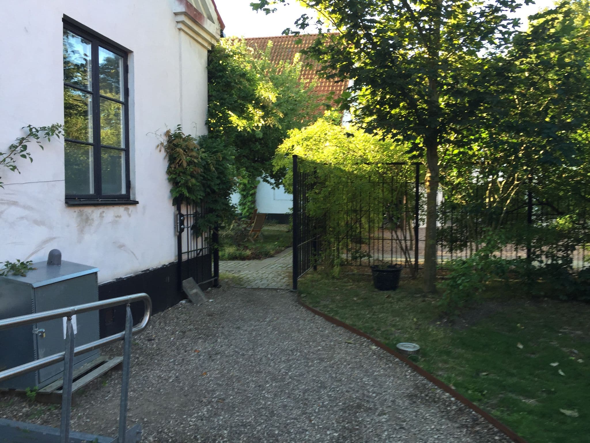 Street view near Kafferosteriet på Österlen, Köpingebro — © jesolem (CC BY-SA · Mapillary)
