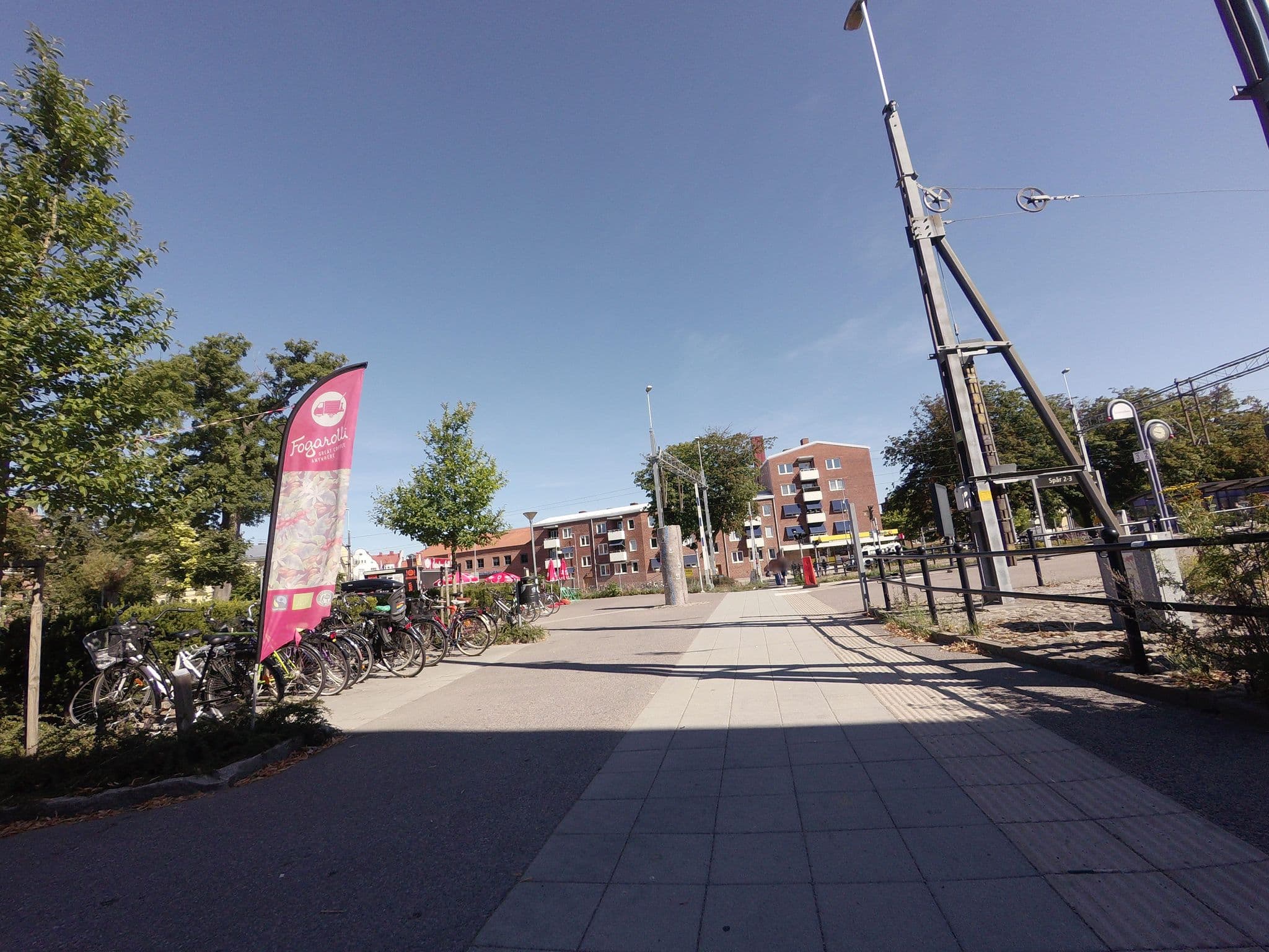 Street view near Vandrarhemmet Stationen, Ystad — © larshelmin (CC BY-SA · Mapillary)