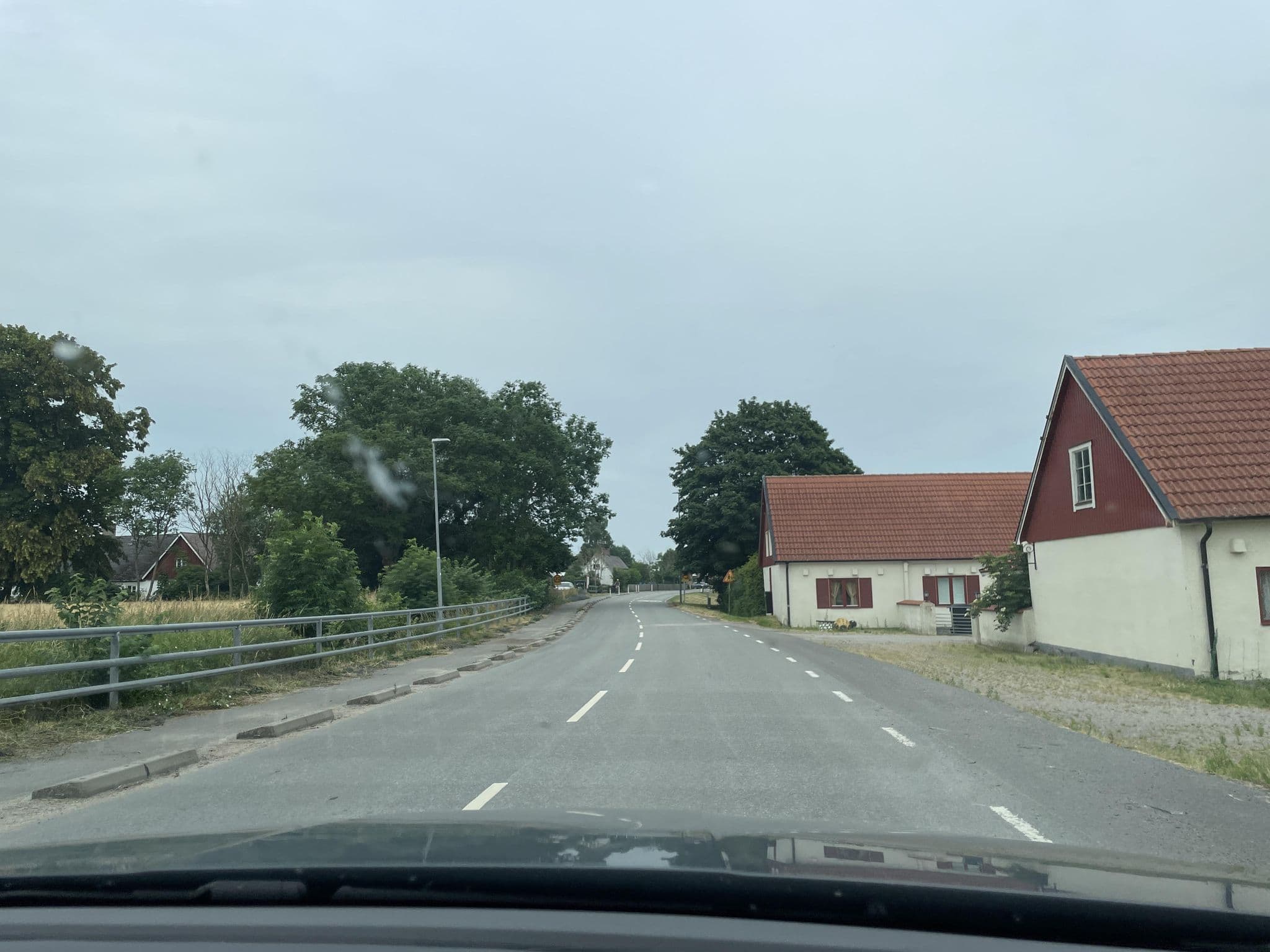 Street view near Edenryds Gästgivargård, Valje — © adville (CC BY-SA · Mapillary)