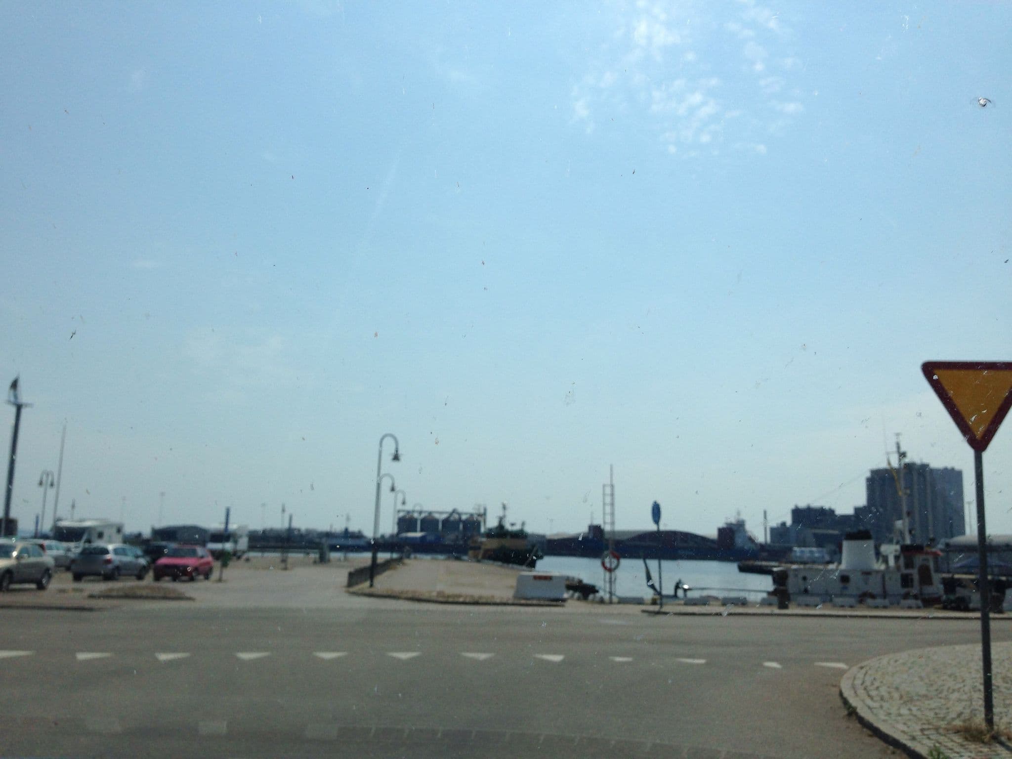 Street view near Kalmar Sjömanshem, Kalmar — © lorimar (CC BY-SA · Mapillary)