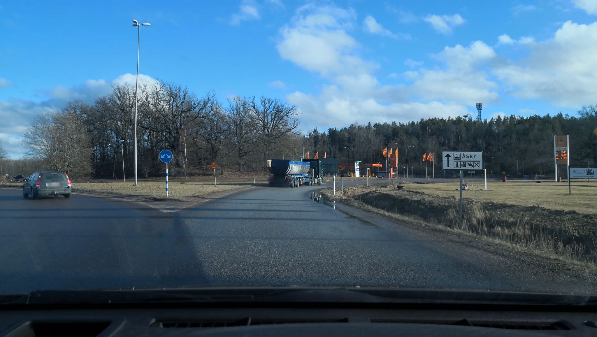 Street view near Rasta Arboga, Arboga — © pjano (CC BY-SA · Mapillary)
