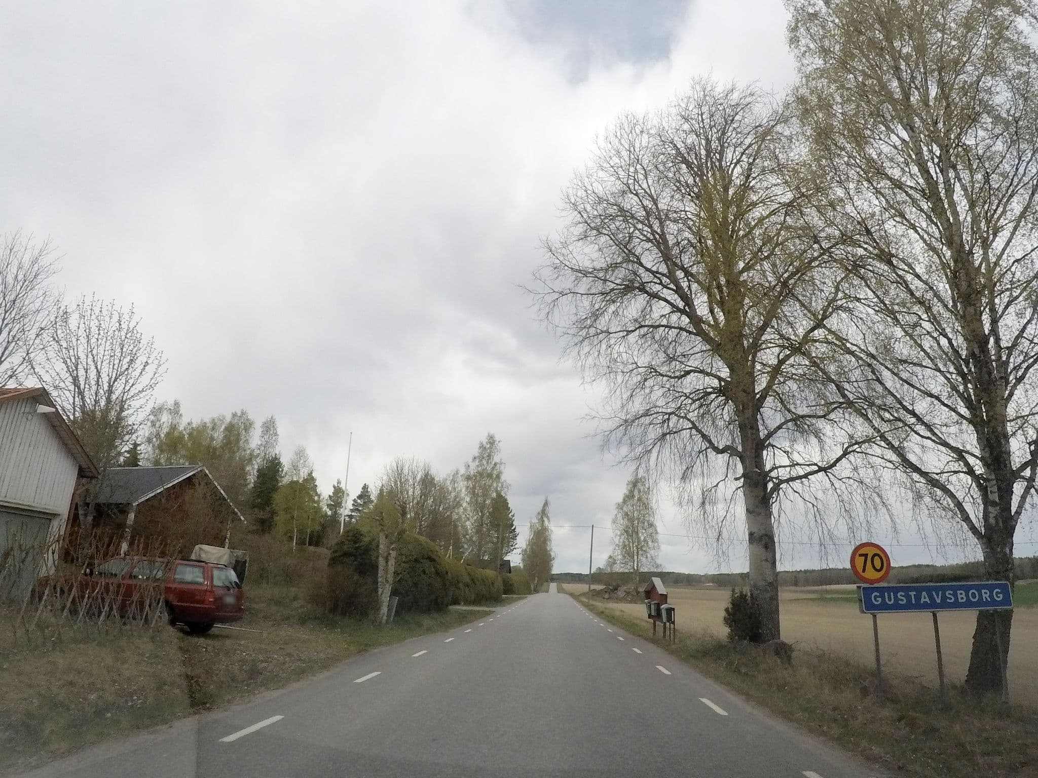 Street view near Helenas place, Olstorp — © msamme (CC BY-SA · Mapillary)