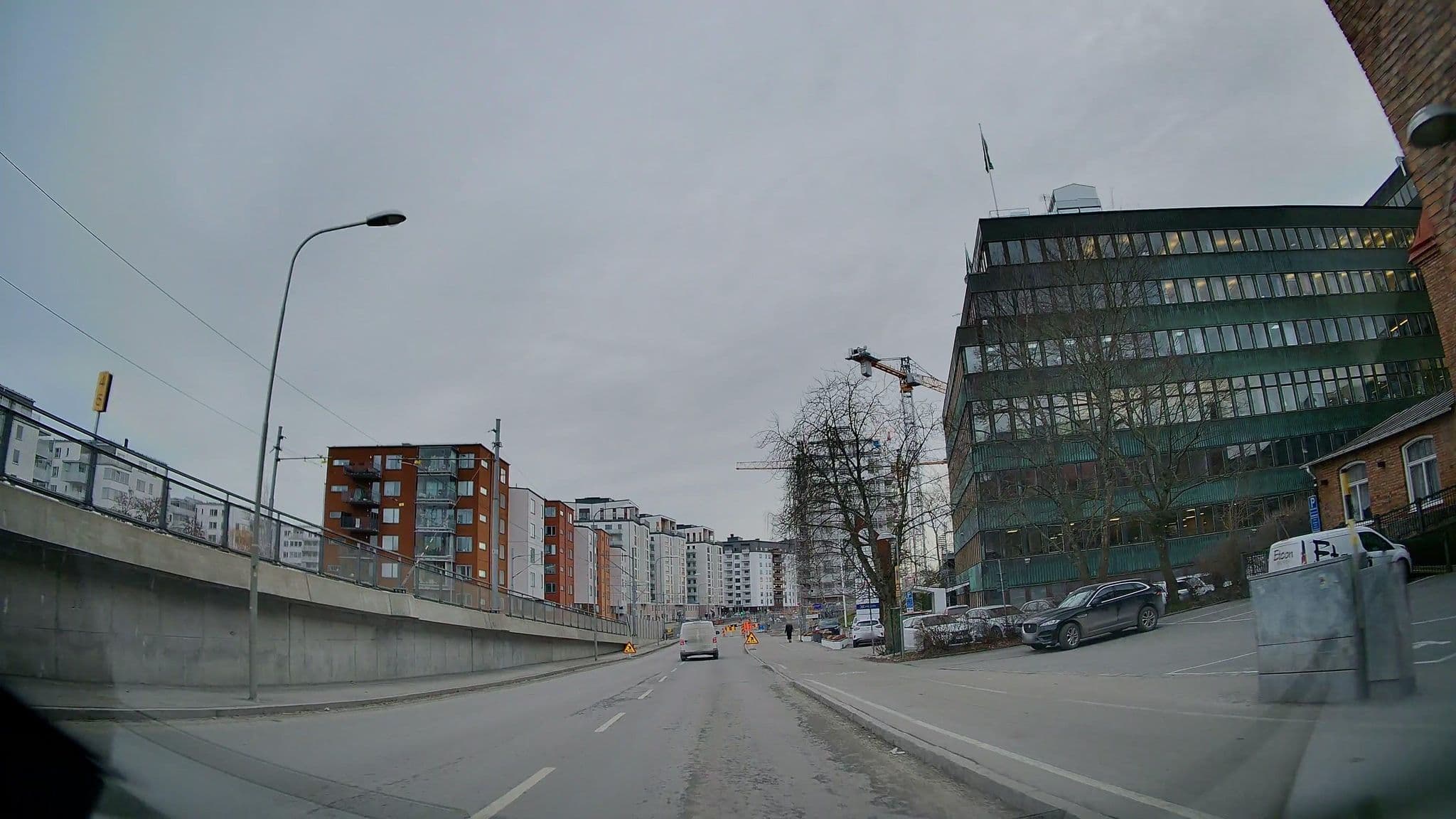 Street view near Brommavik, Sundbyberg — © bruno360 (CC BY-SA · Mapillary)
