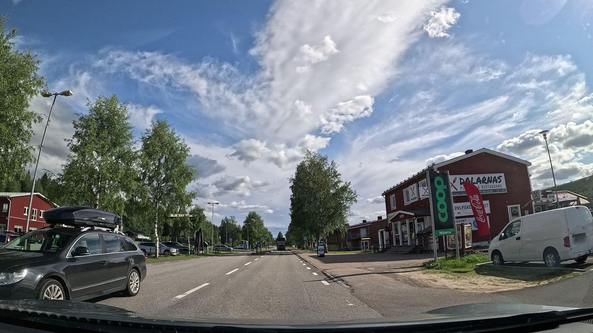 Street view near Rehnbergs Stuguthyrning, Älvdalen — © thewizard (CC BY-SA · Mapillary)