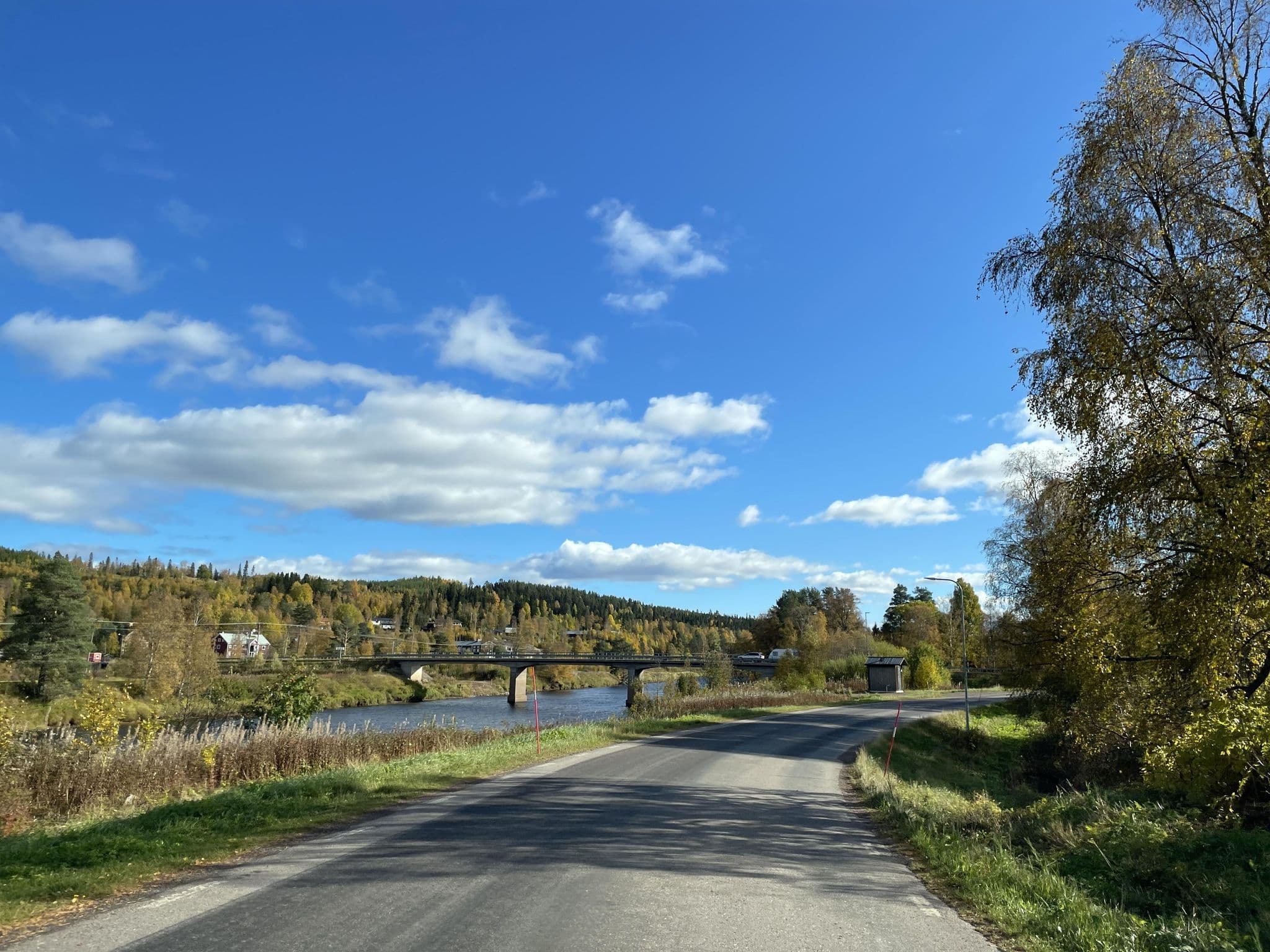 Street view near Transtrands Kursgård, Älvdalen — © ugz (CC BY-SA · Mapillary)