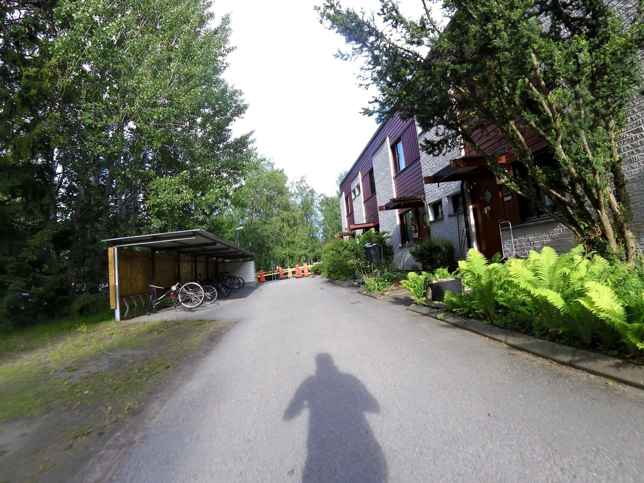 Street view near Hotell Bali, Gävle — © thecyclist (CC BY-SA · Mapillary)