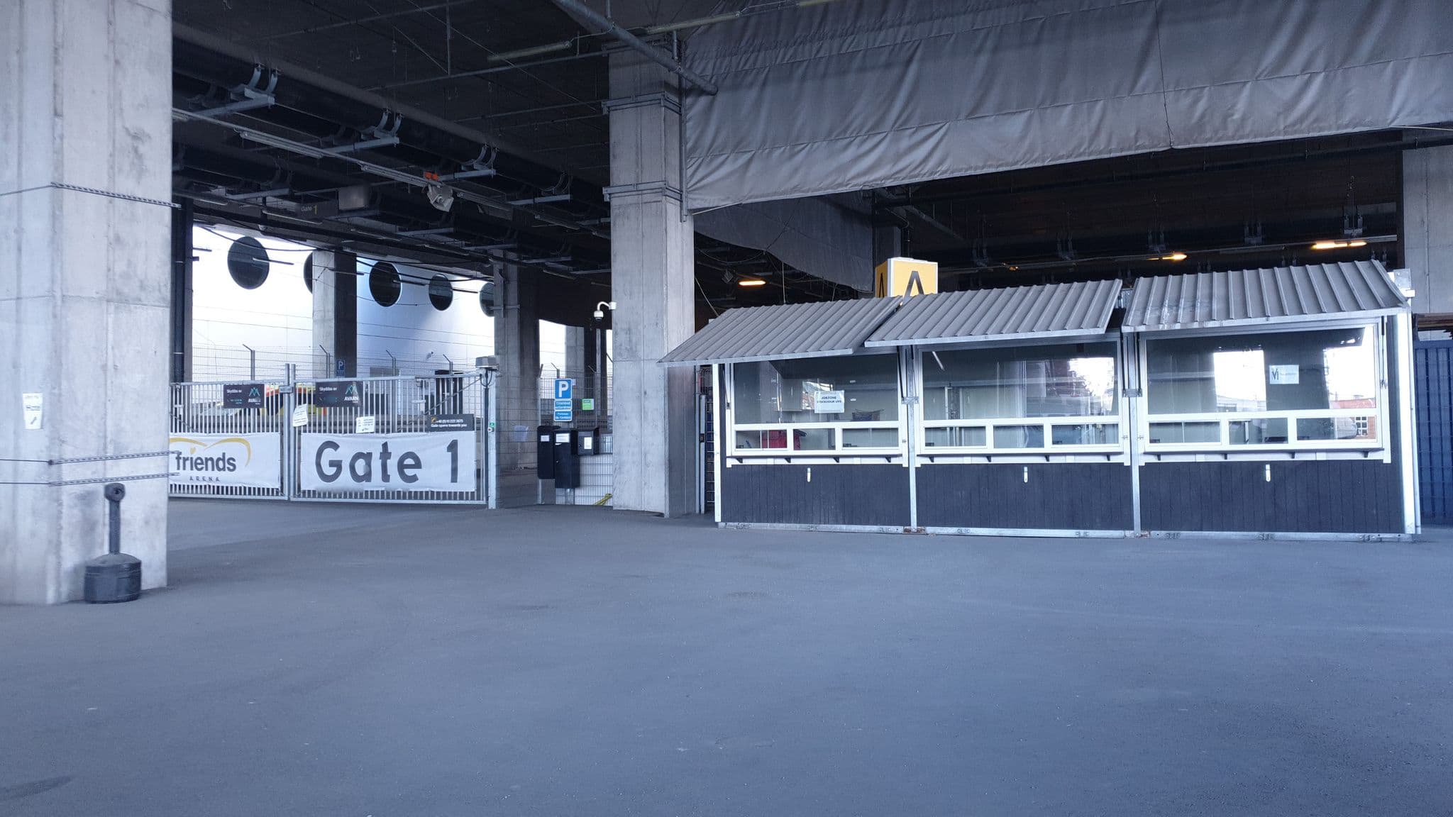 Street view near Quality Hotel Friends, Råsunda — © jopparn (CC BY-SA · Mapillary)