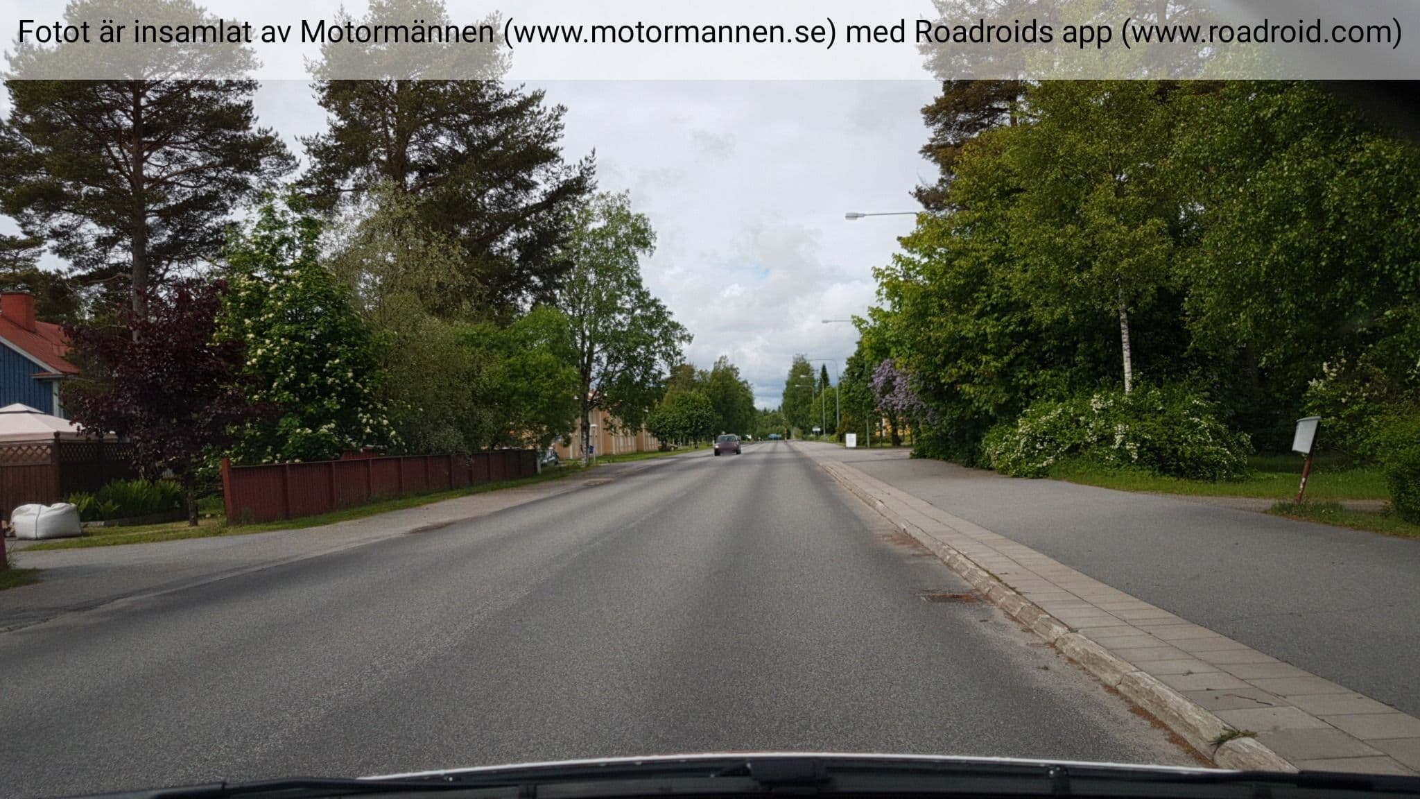 Street view near Norrbyskärs Wärdshus, Hörnefors — © roadroid (CC BY-SA · Mapillary)