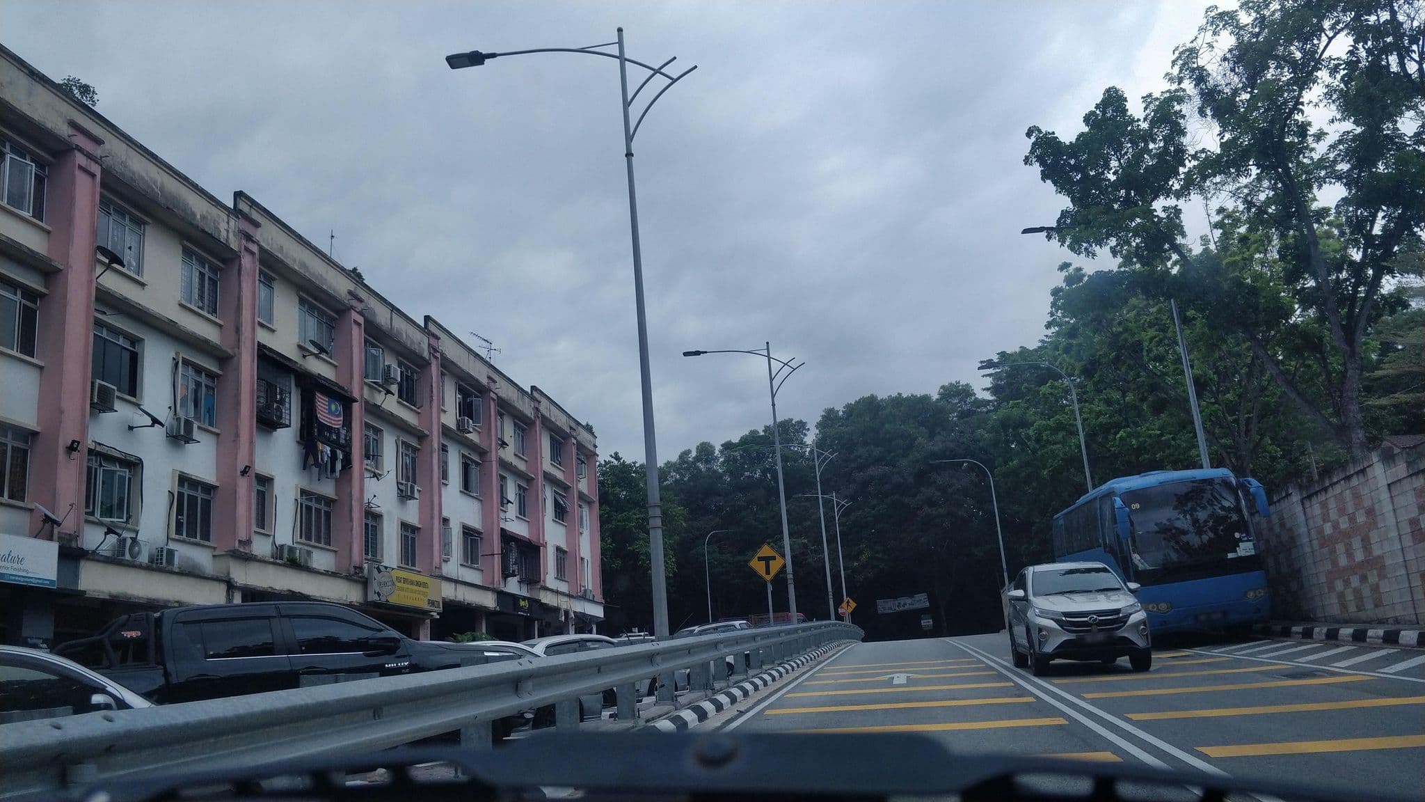Street view near F-3-28, Damansara Damai — © Establish7968 (CC BY-SA · Mapillary)