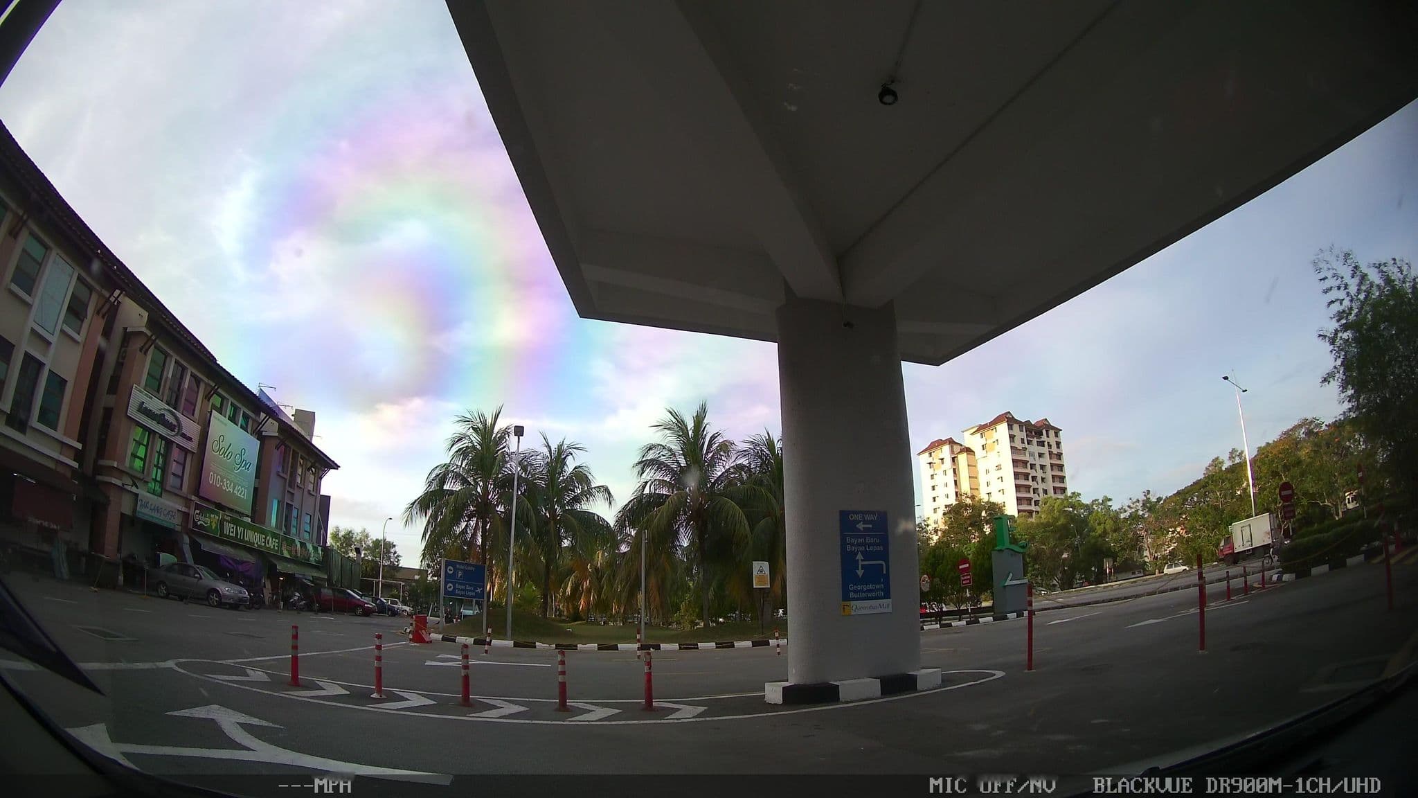 Street view near Eastin Hotel 2nd floor, Bukit Jambul — © kaart_1 (CC BY-SA · Mapillary)