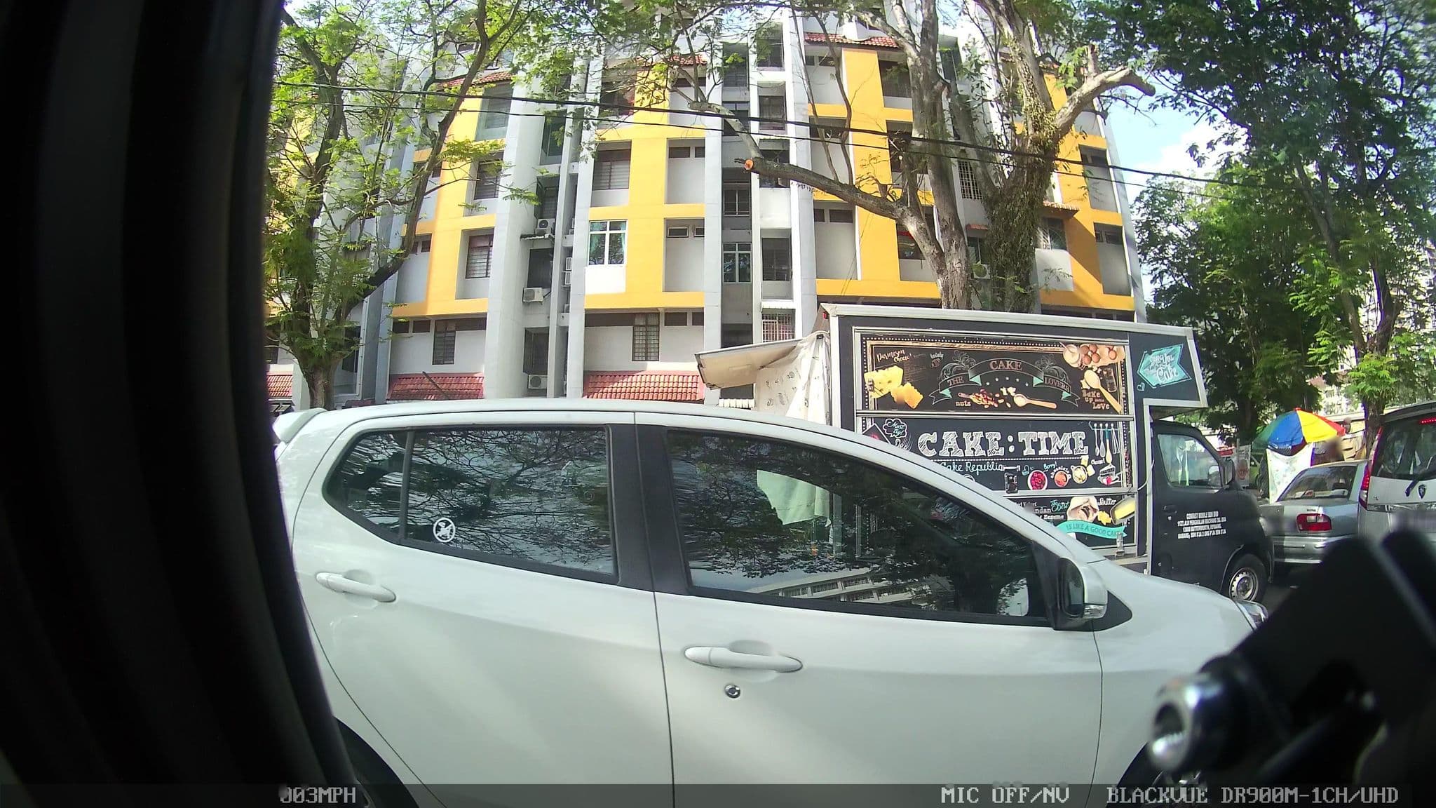 Street view near OldRich Hotel, Bukit Jambul — © kaart_1 (CC BY-SA · Mapillary)