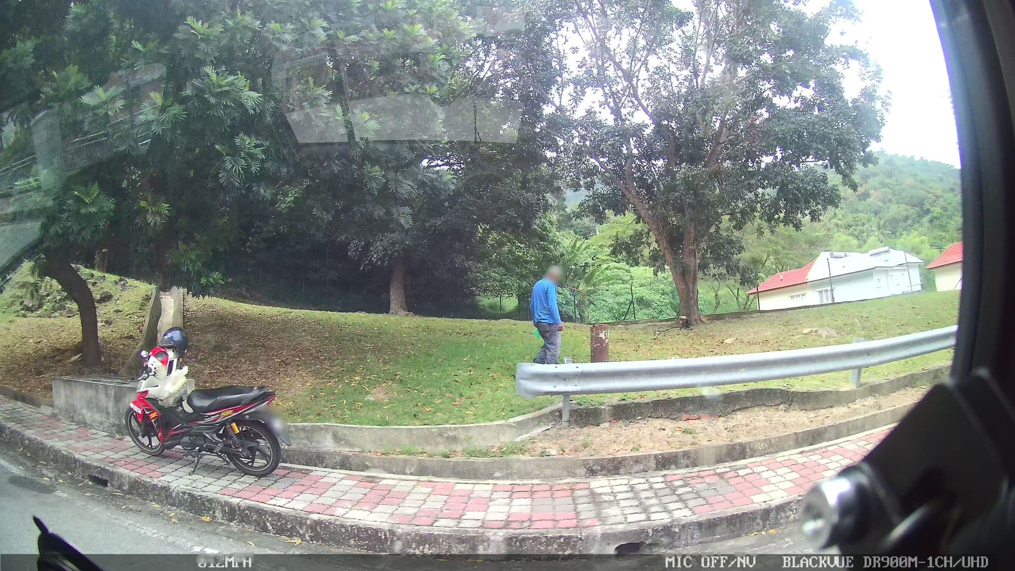Street view near Mama Papa Inn, Paya Terubong — © kaart_1 (CC BY-SA · Mapillary)