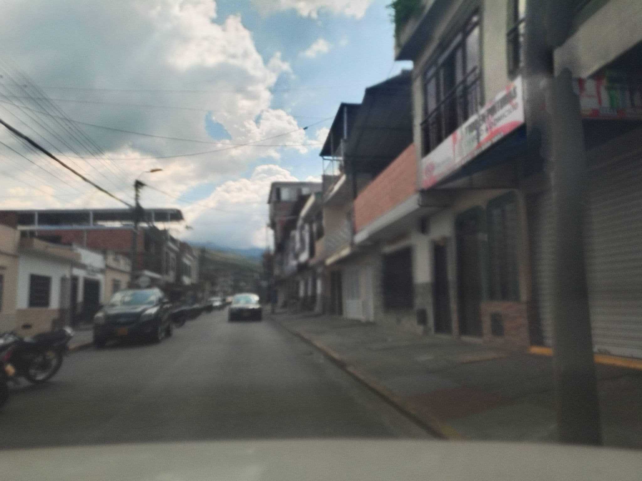 Street view near Óscar Castaño Yumbo, Yumbo — © Empanada (CC BY-SA · Mapillary)