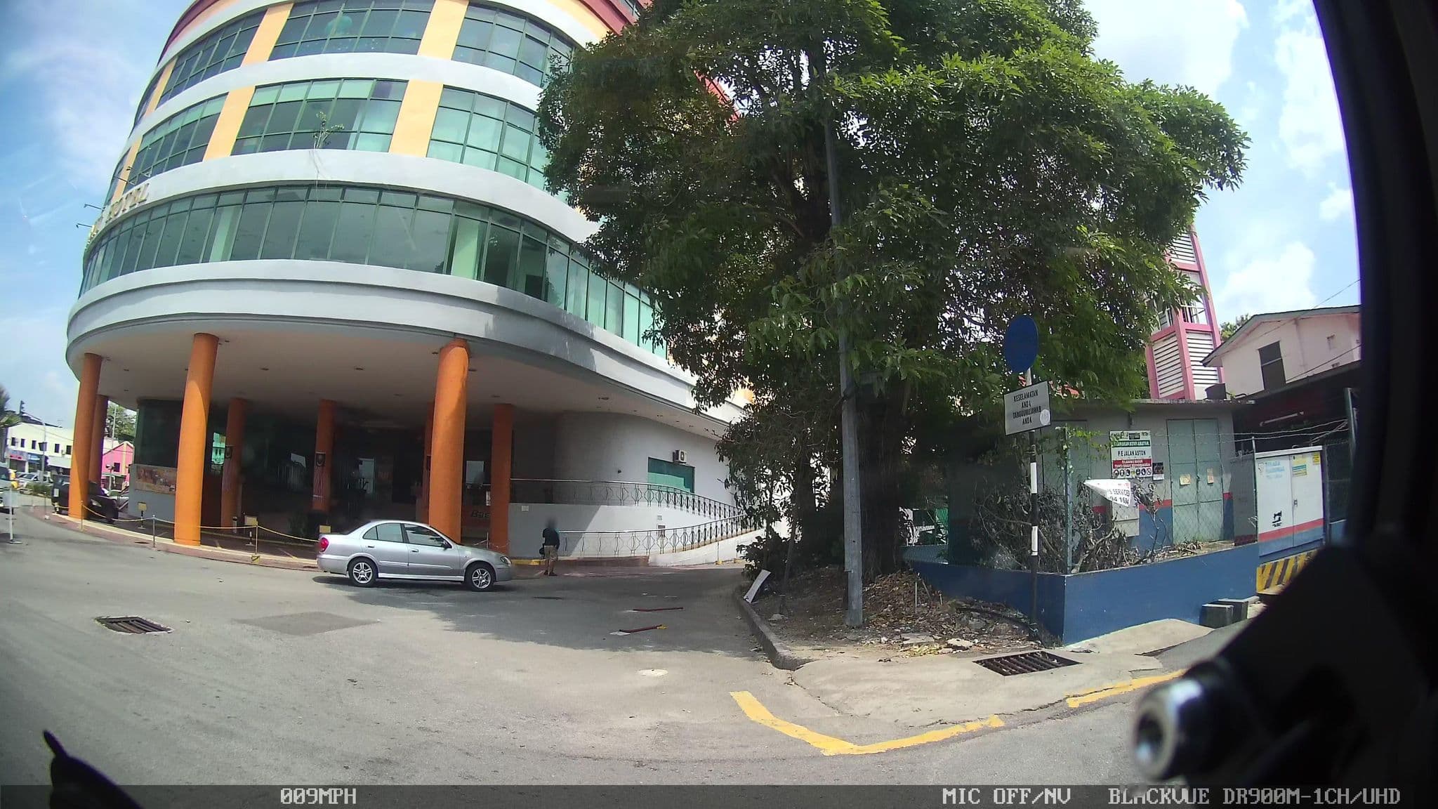 Street view near Summit Hotel Bukit Mertajam, Bukit Mertajam — © kaart_1 (CC BY-SA · Mapillary)