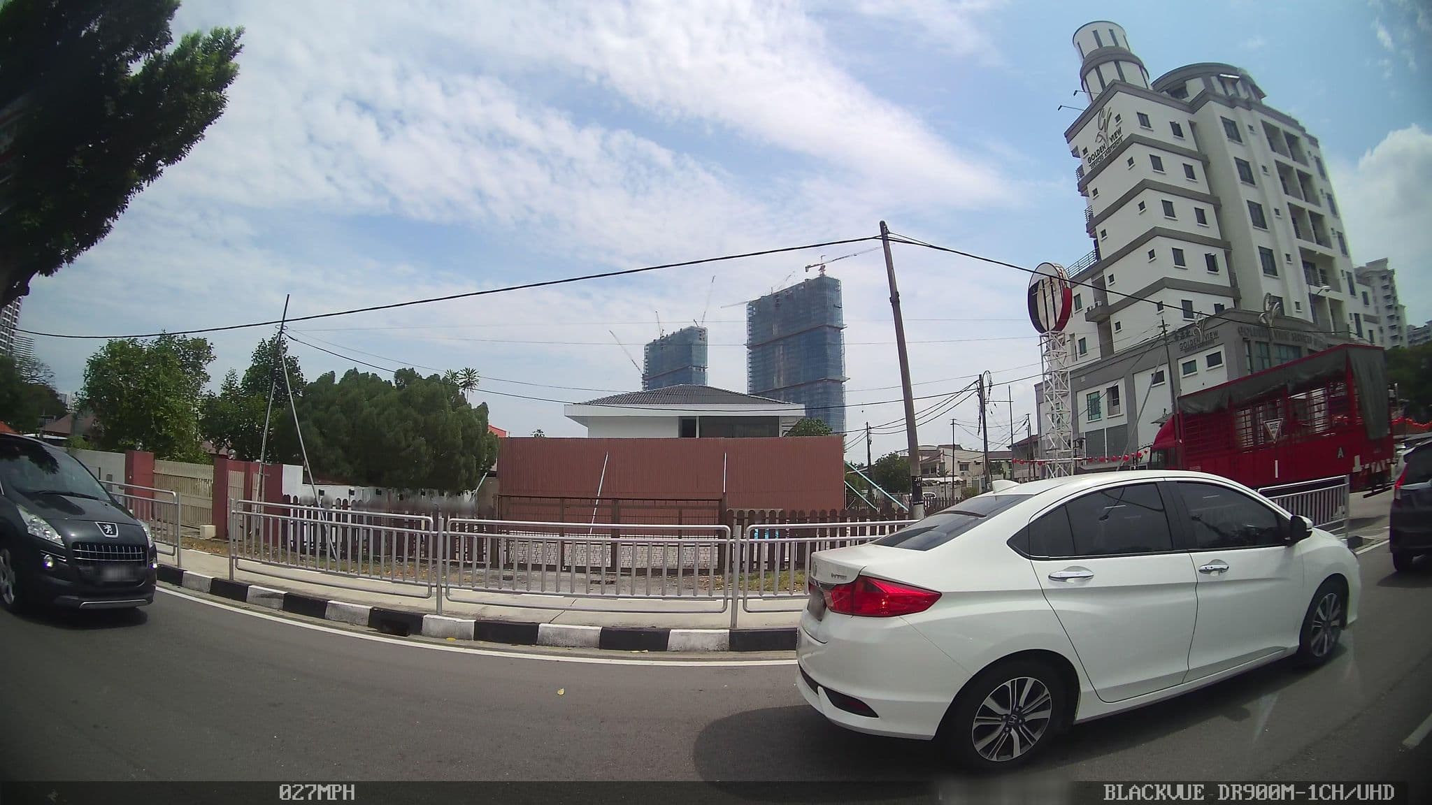Street view near Golden View Serviced Apartments, Tanjung Tokong — © kaart_4 (CC BY-SA · Mapillary)