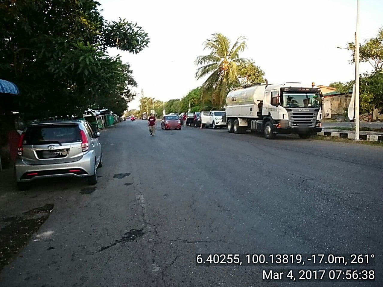 Street view near Asia Hotel, Kuala Perlis — © acai (CC BY-SA · Mapillary)