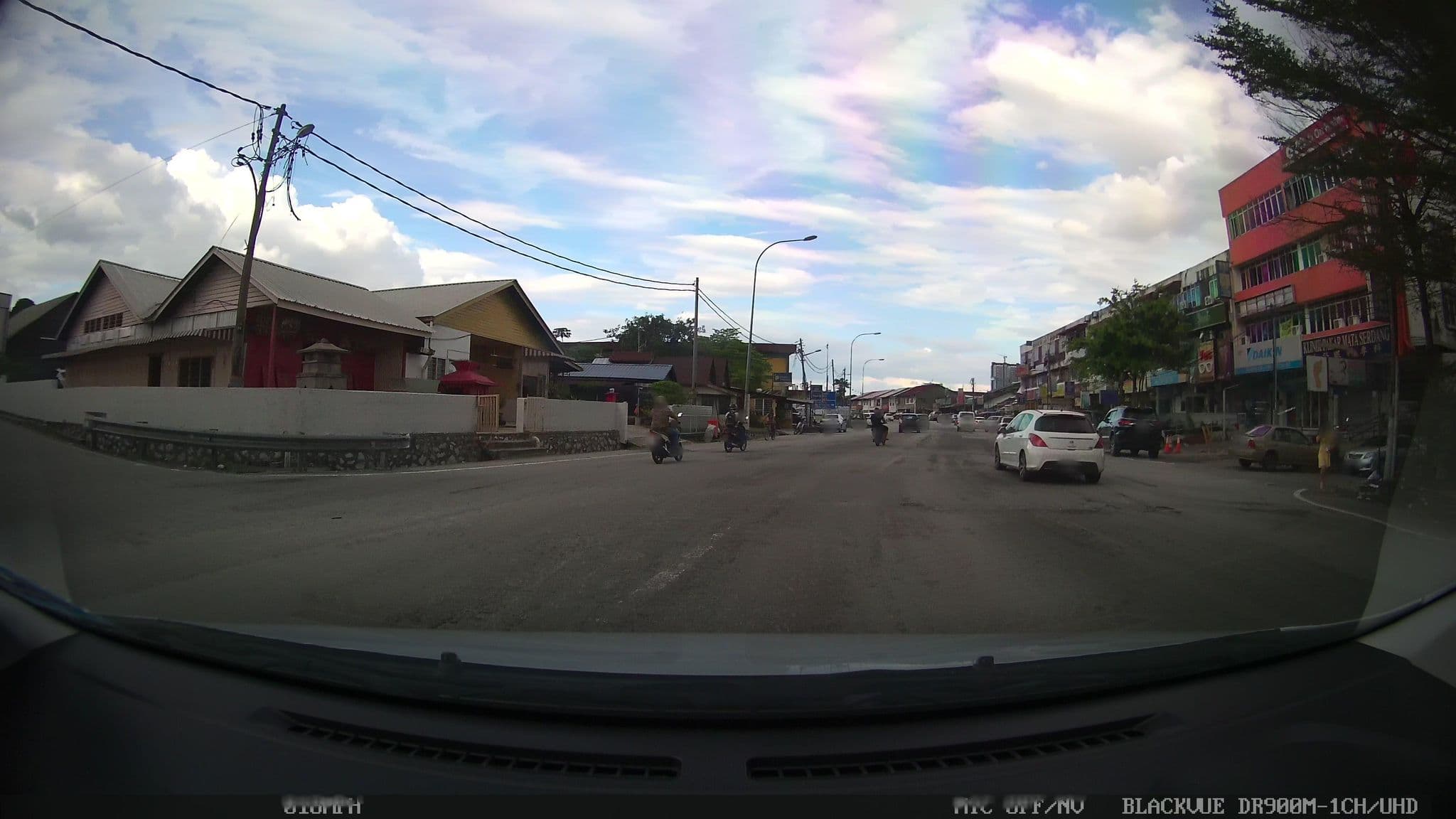 Street view near q0nhotel, Seri Kembangan — © kaart5 (CC BY-SA · Mapillary)