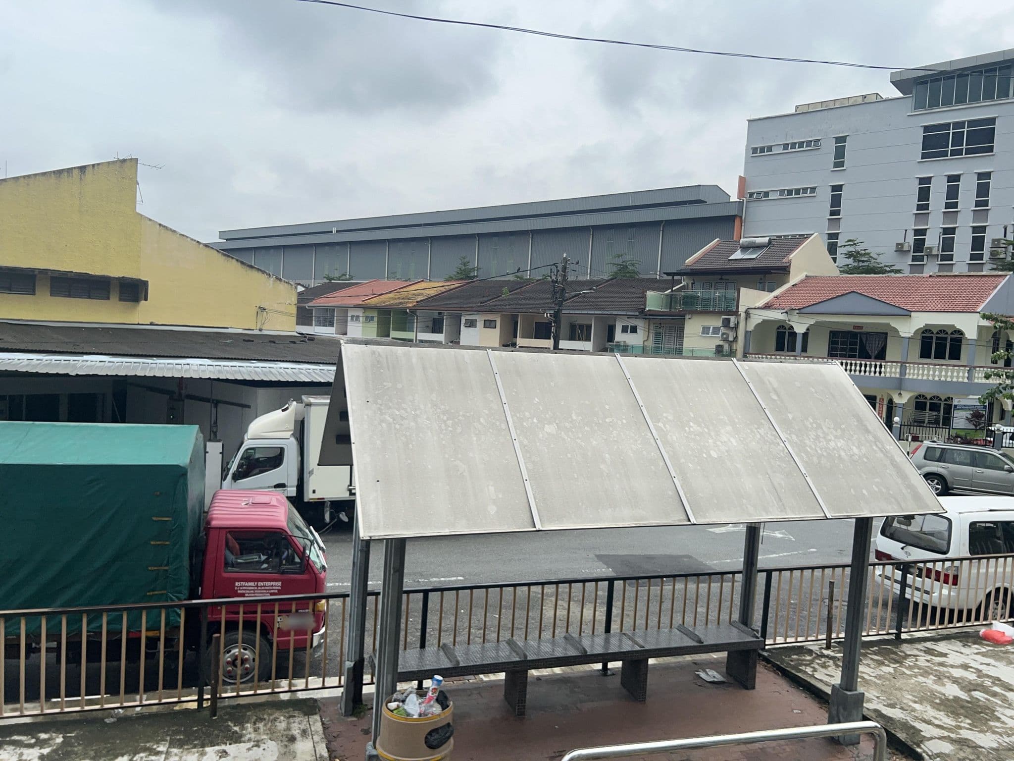 Street view near Hotel Summit Signature OUG KL, Taman OUG — © petajalanterbuka (CC BY-SA · Mapillary)