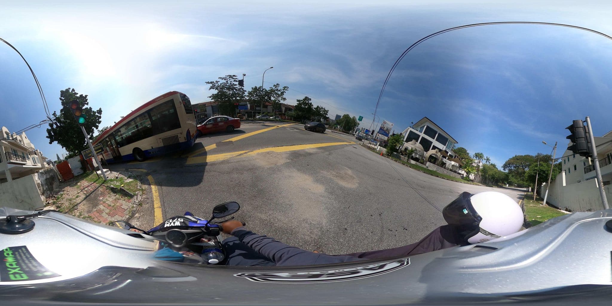 Street view near Jeumpa D'ramo, Bangsar — © ahlang2 (CC BY-SA · Mapillary)