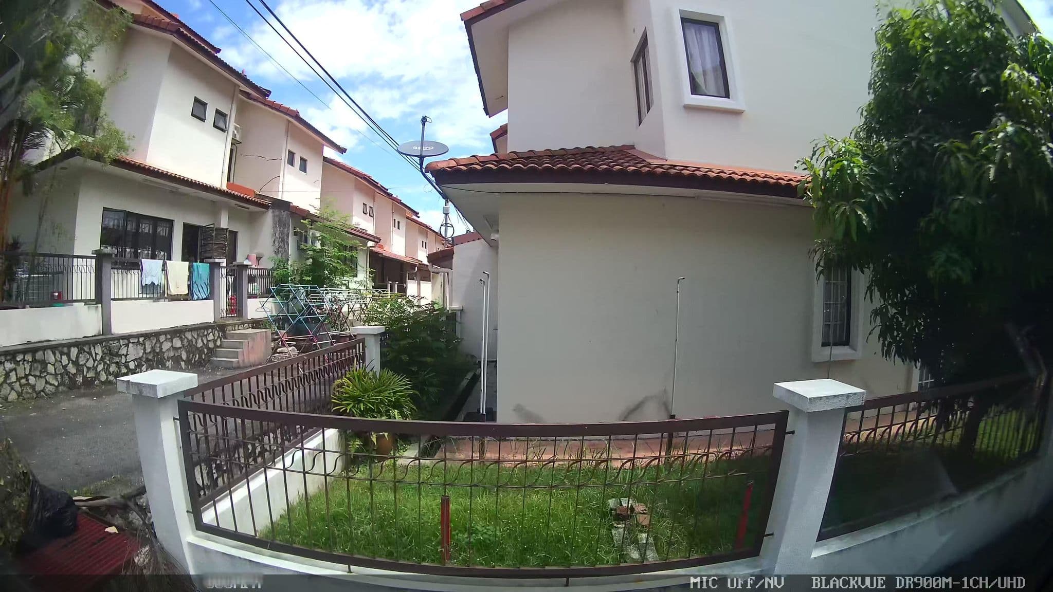 Street view near Hotel Suntex, Bandar Tun Hussein Onn — © kaart5 (CC BY-SA · Mapillary)