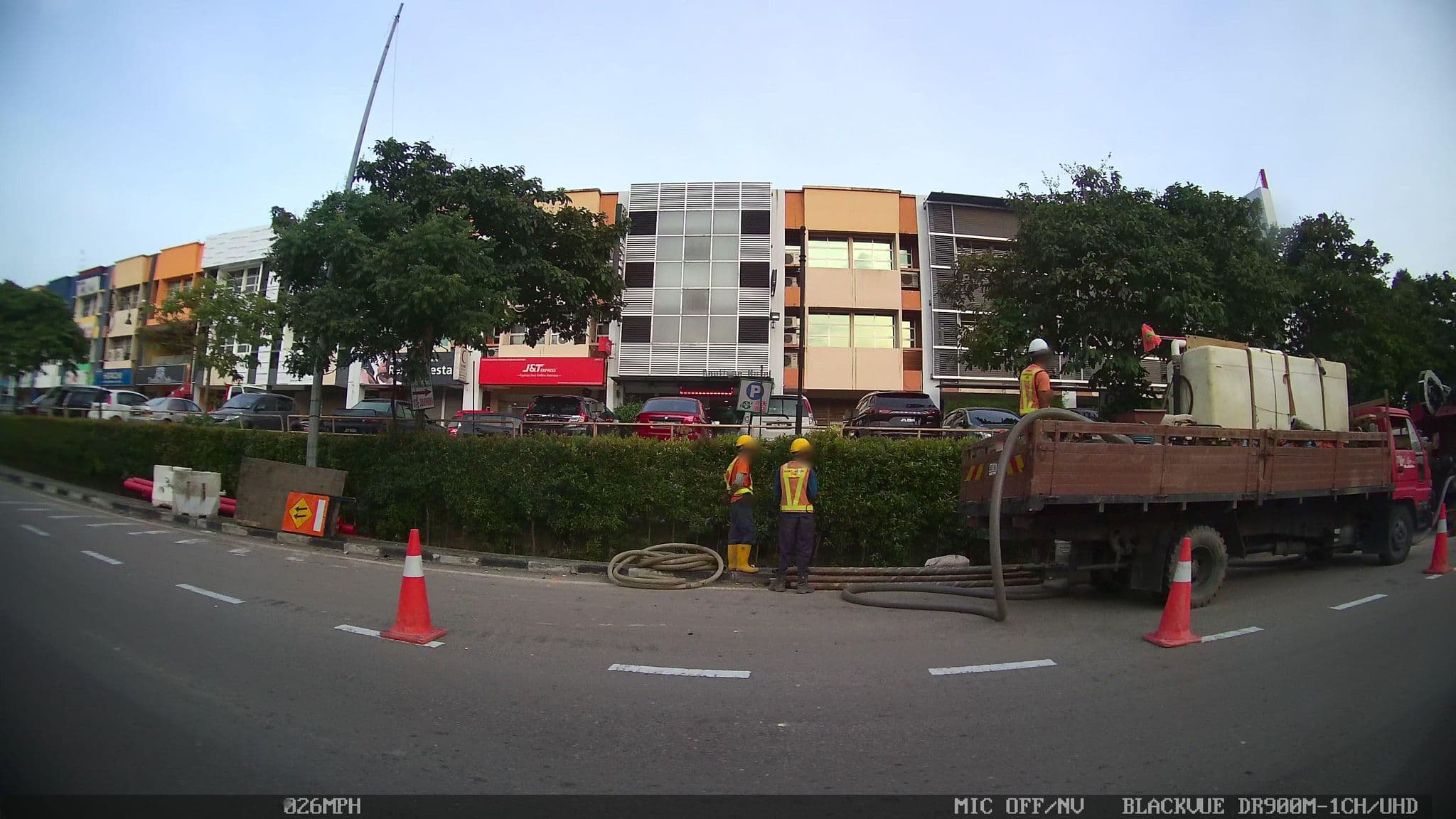 Street view near godori hotel, Taman Permas Jaya — © kaart_3 (CC BY-SA · Mapillary)